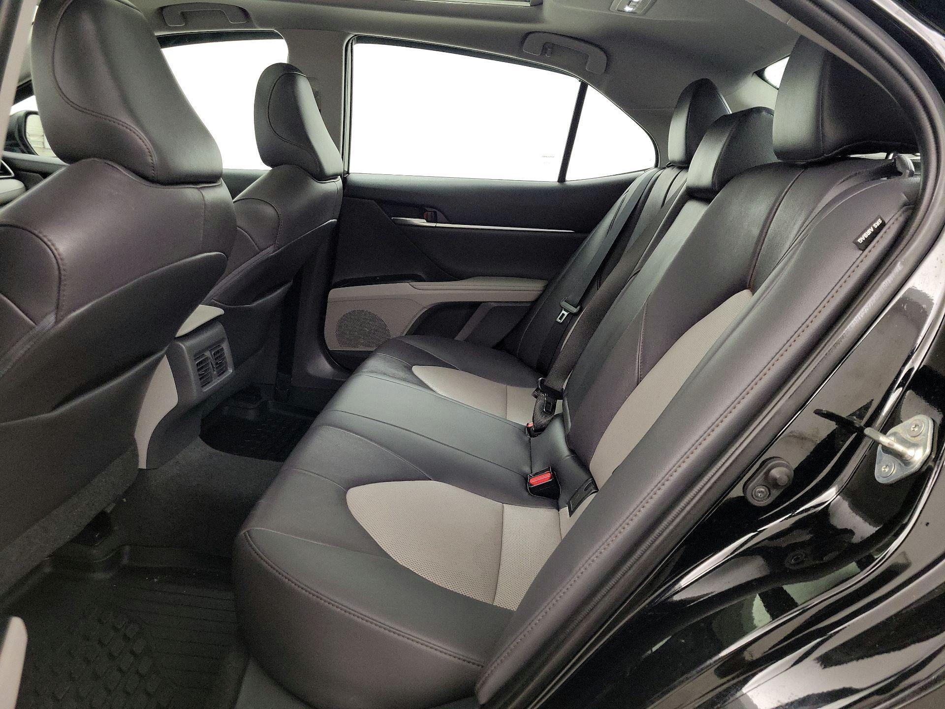 Thumbnail: 2020 Toyota Camry - 20