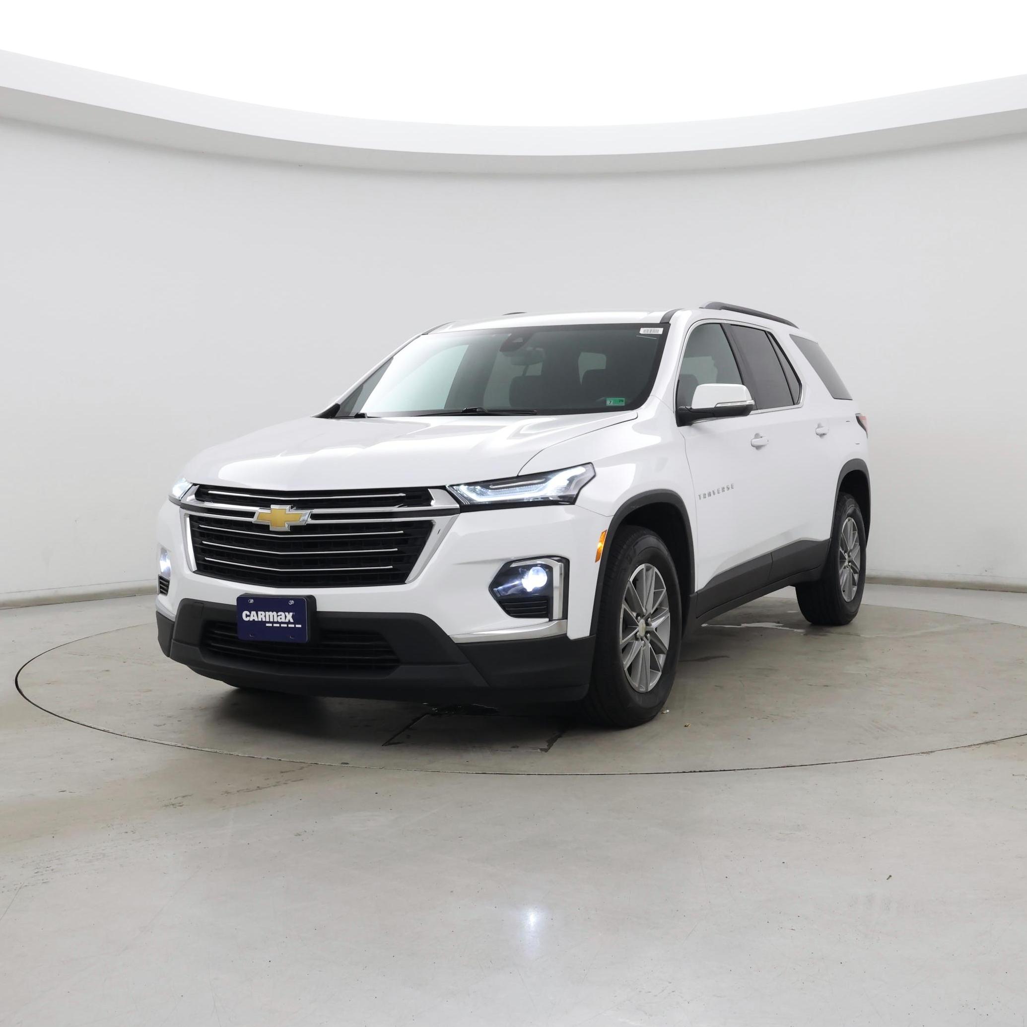 Thumbnail: 2023 Chevrolet Traverse - 4