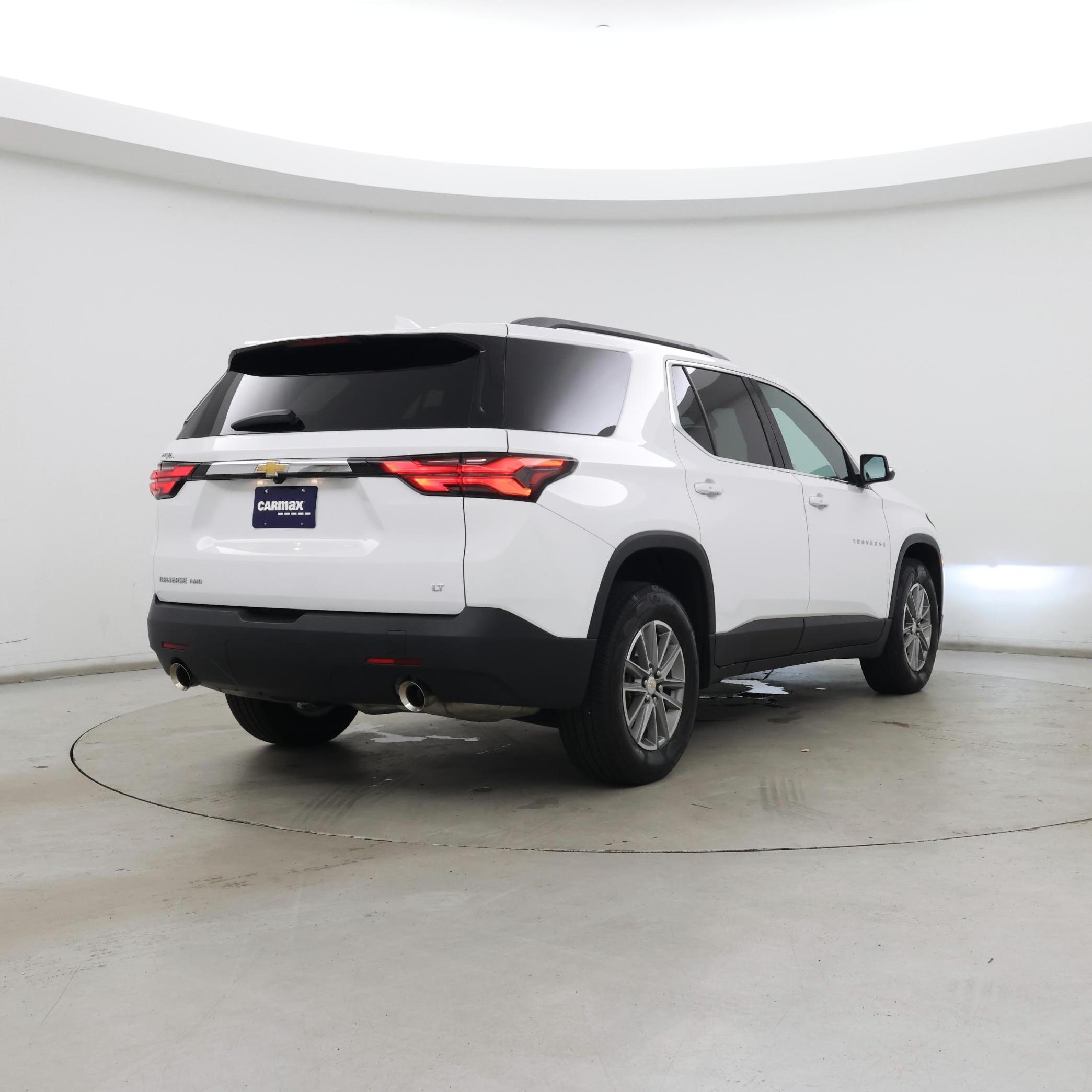 Thumbnail: 2023 Chevrolet Traverse - 8