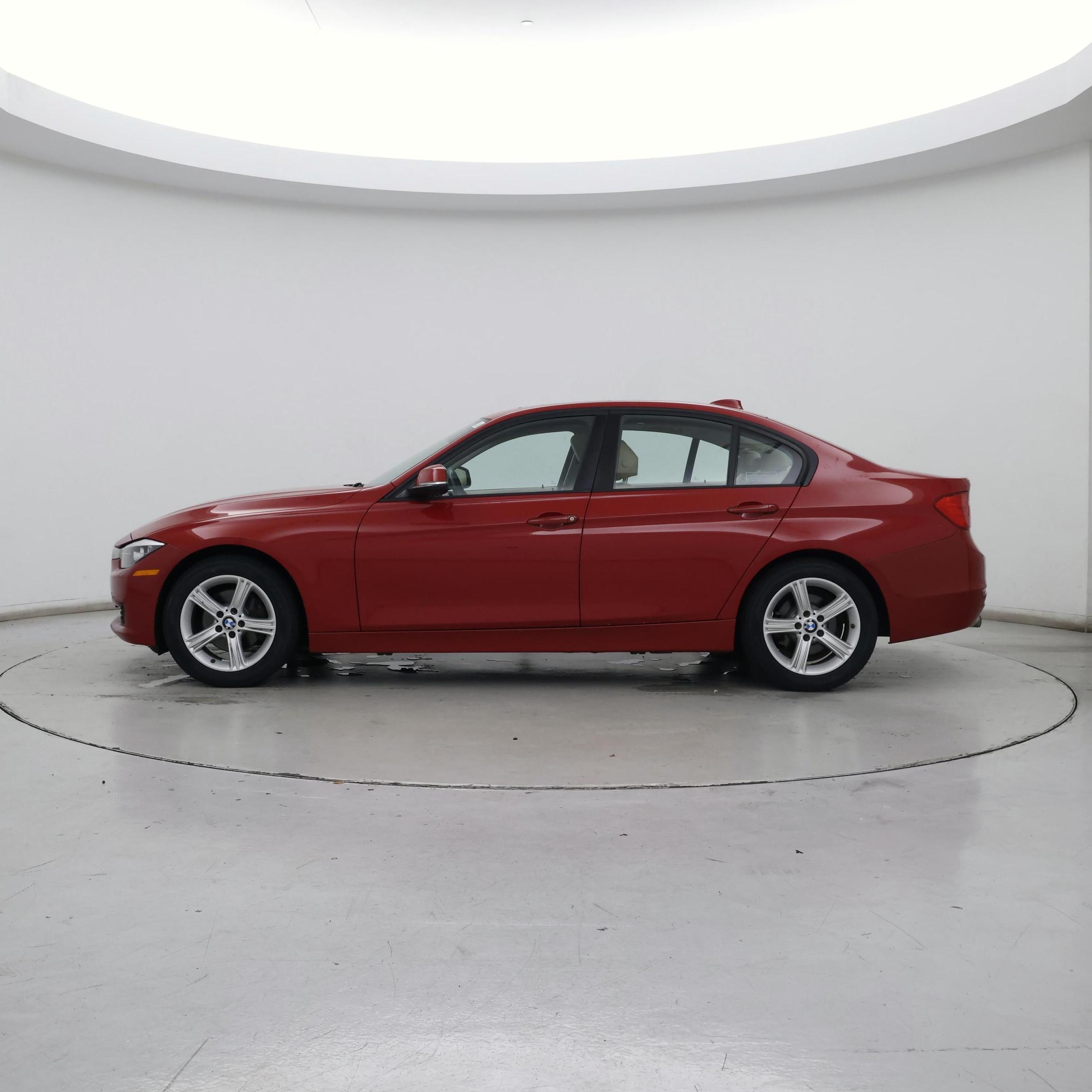 Thumbnail: 2014 BMW 3 Series - 3