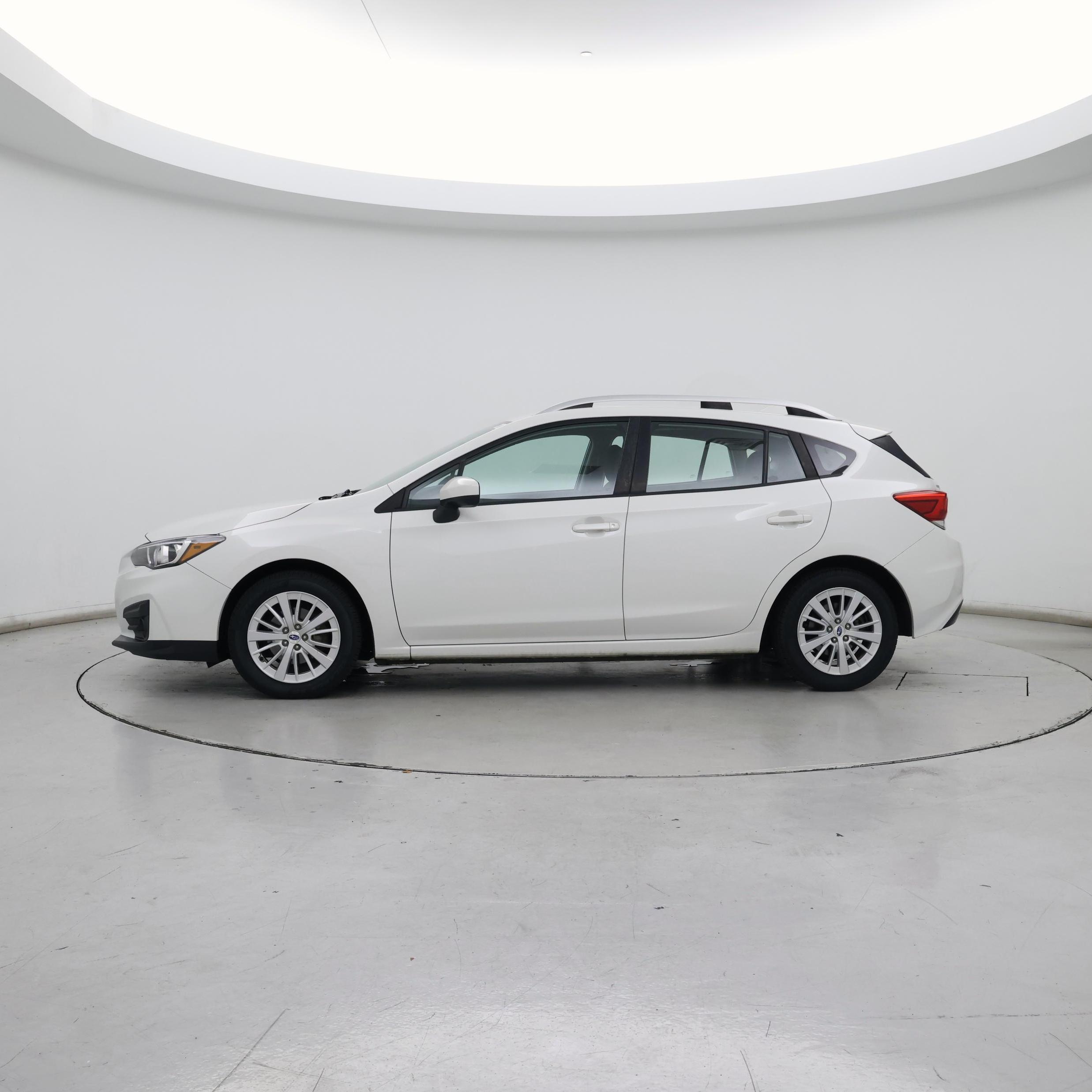 Thumbnail: 2017 Subaru Impreza - 3