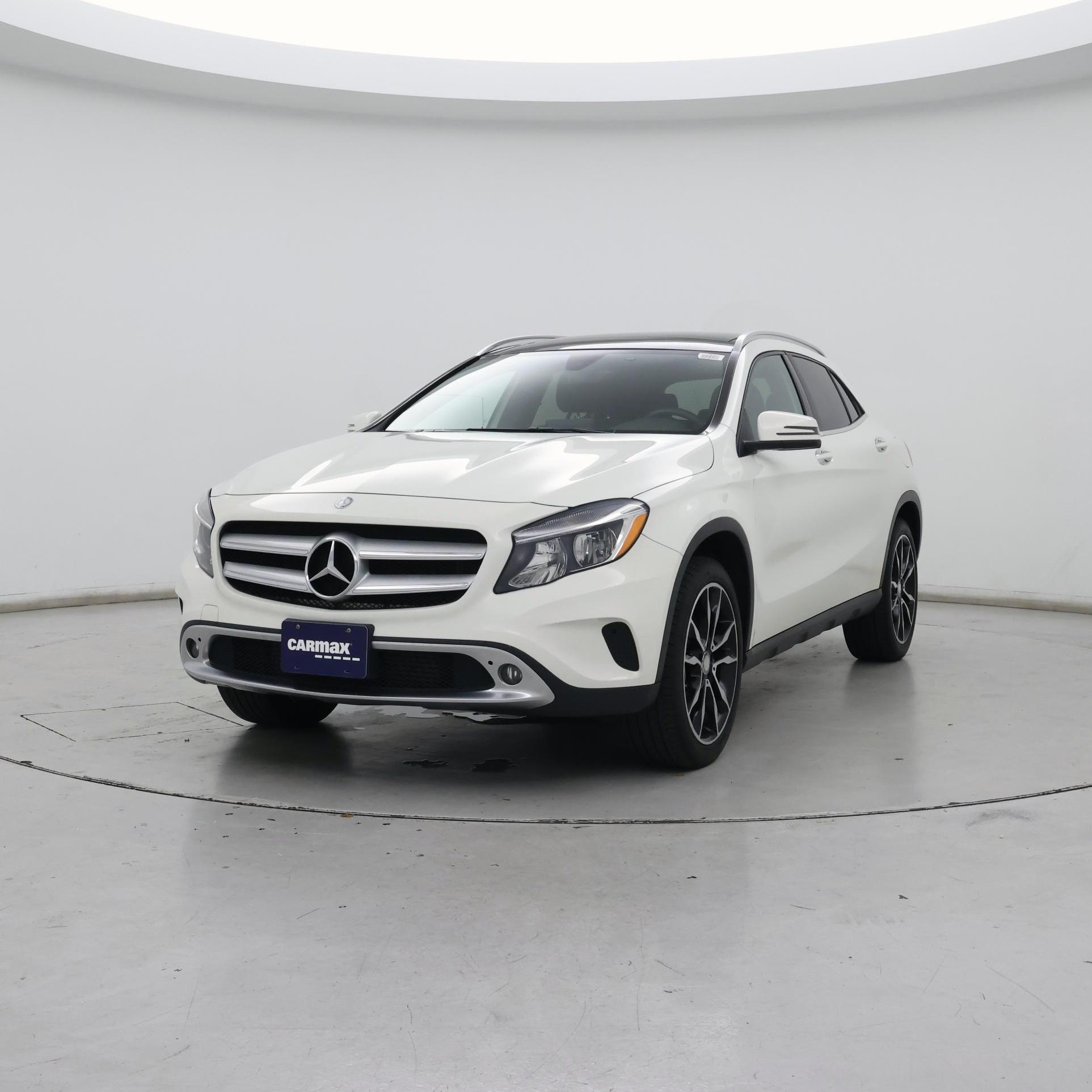 Thumbnail: 2017 Mercedes-Benz GLA - 4