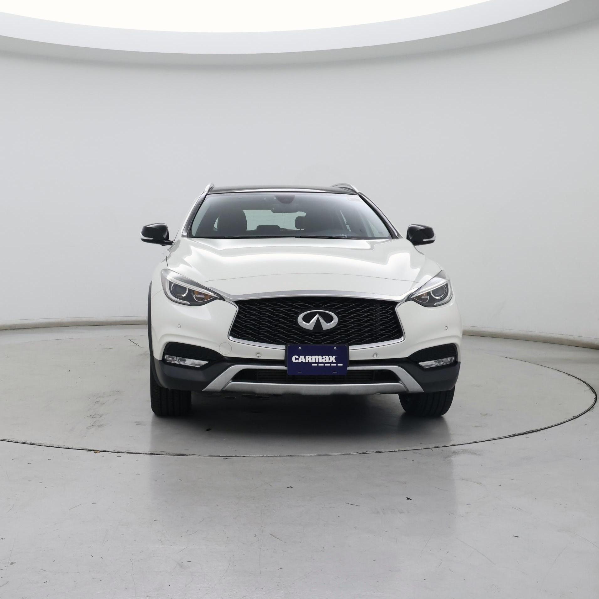 Thumbnail: 2017 INFINITI QX30 - 5