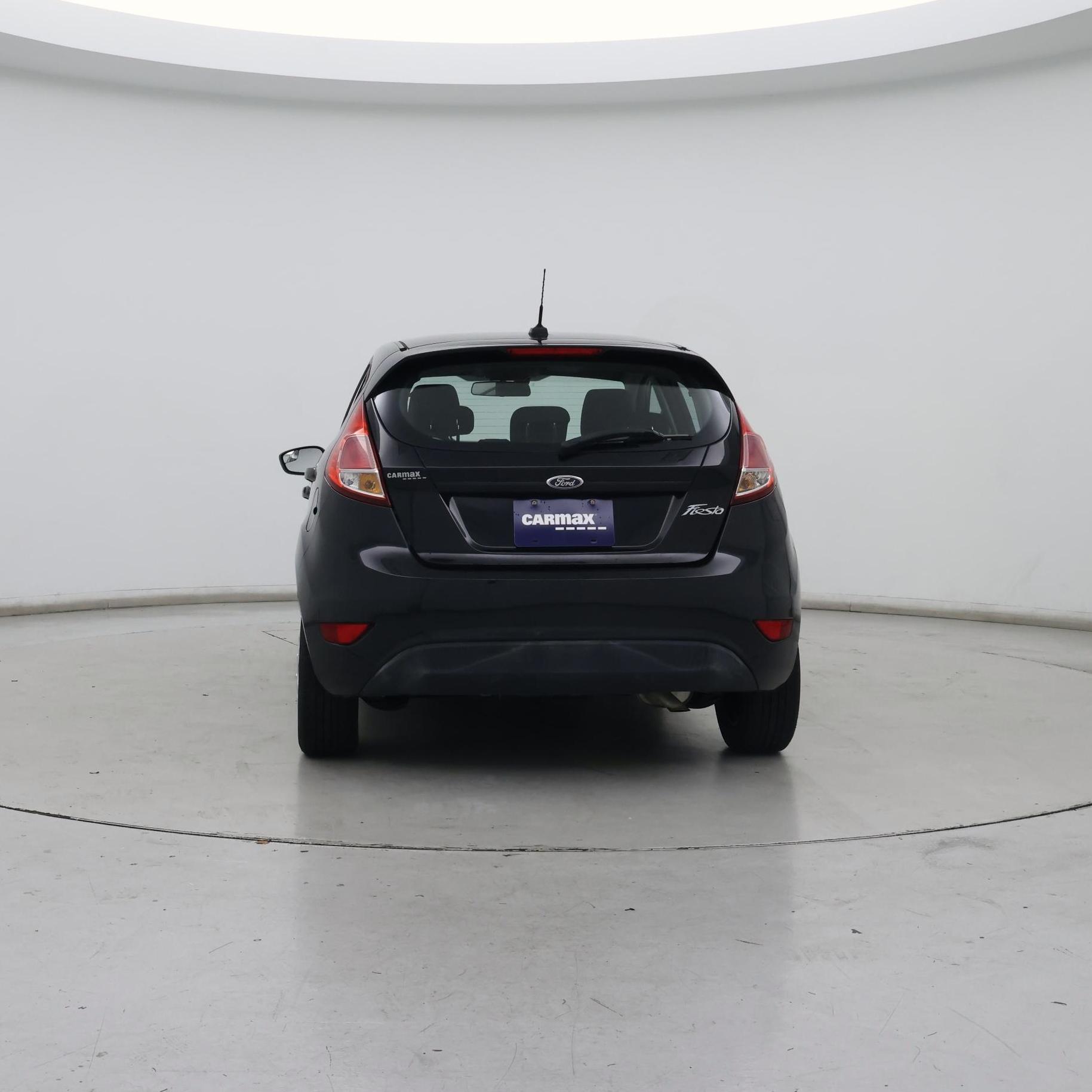 Thumbnail: 2016 Ford Fiesta - 6