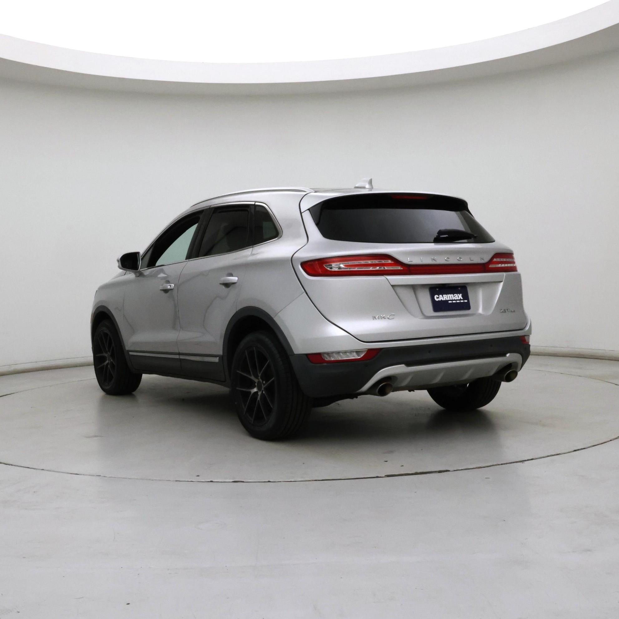Thumbnail: 2017 Lincoln MKC - 2