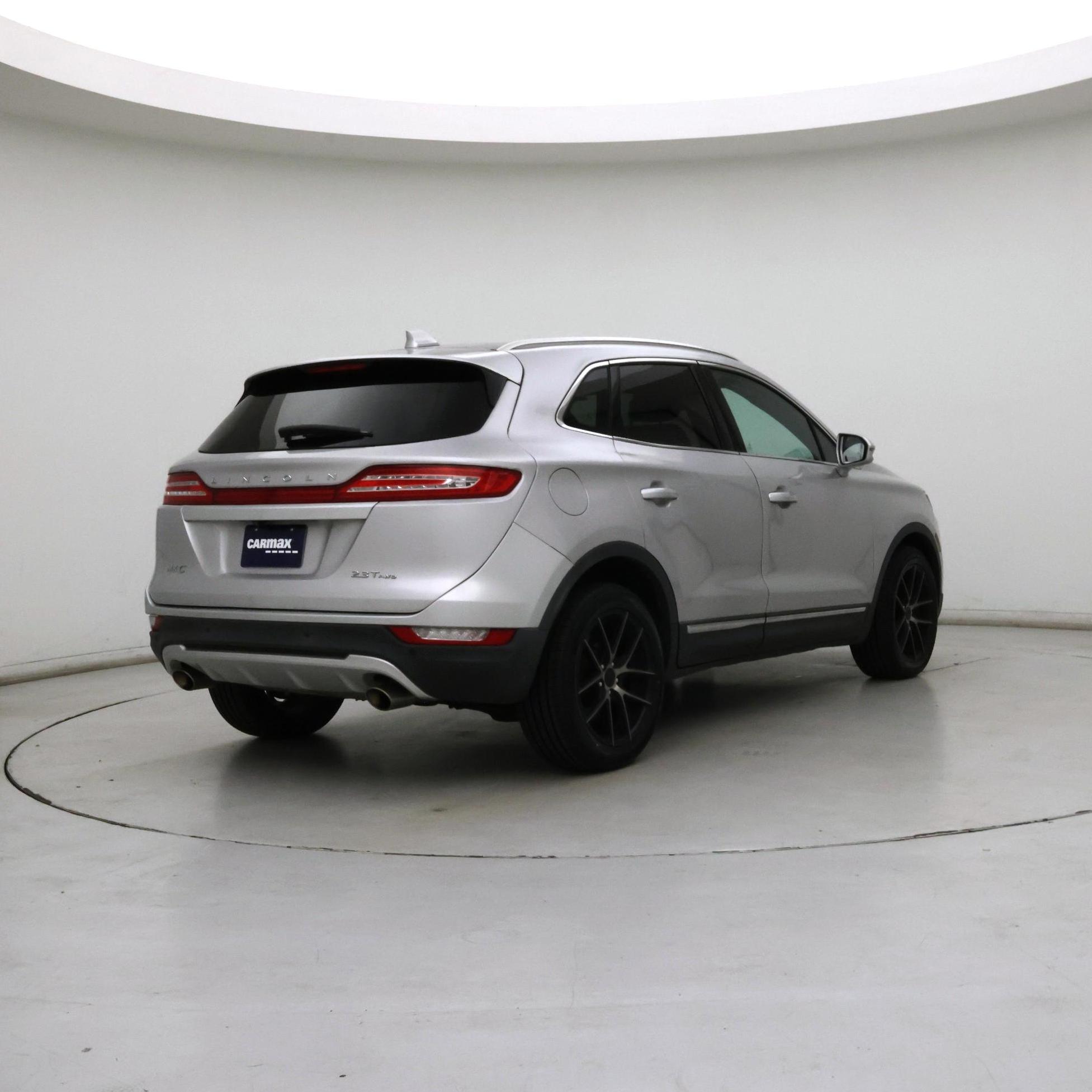 Thumbnail: 2017 Lincoln MKC - 8