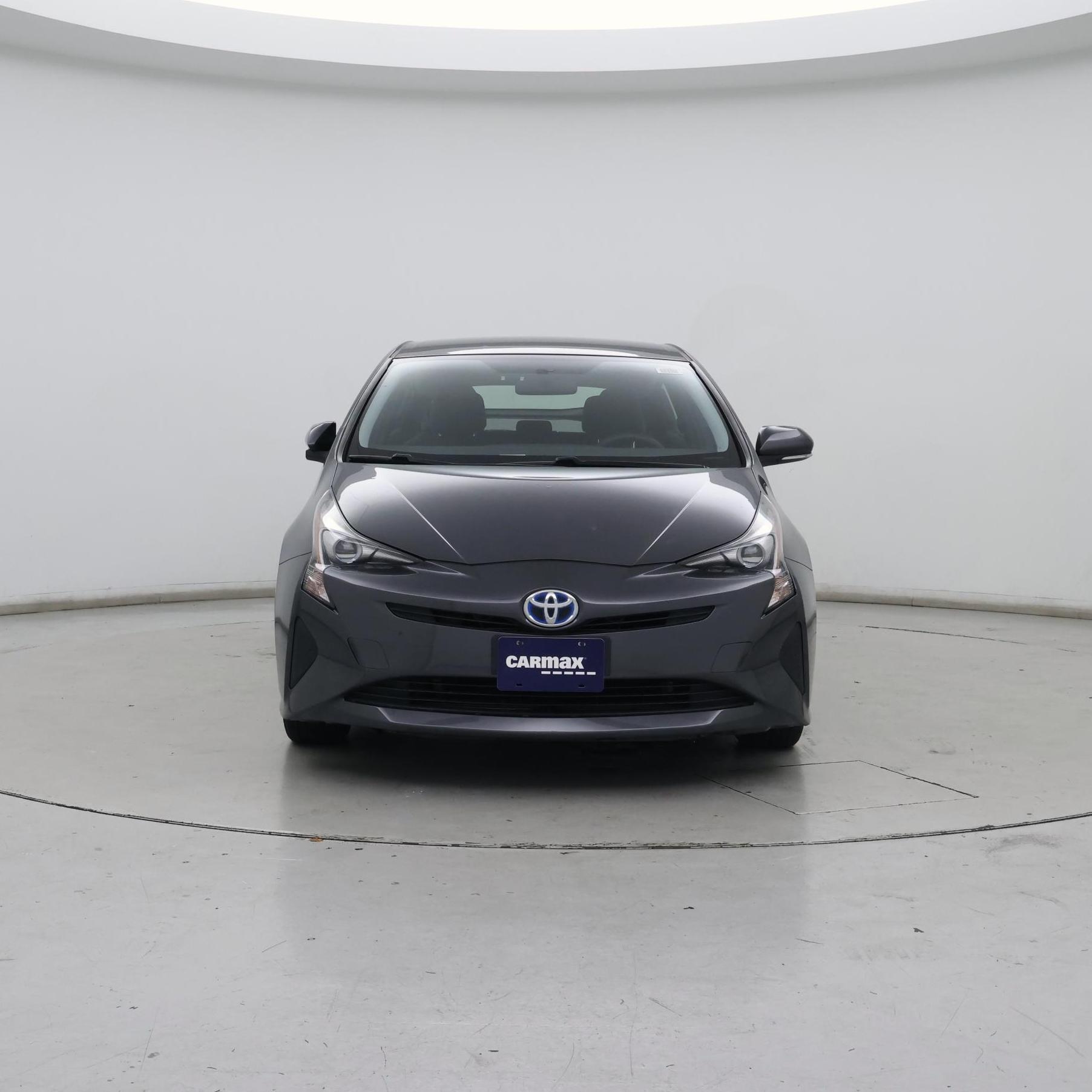 Thumbnail: 2016 Toyota Prius - 5