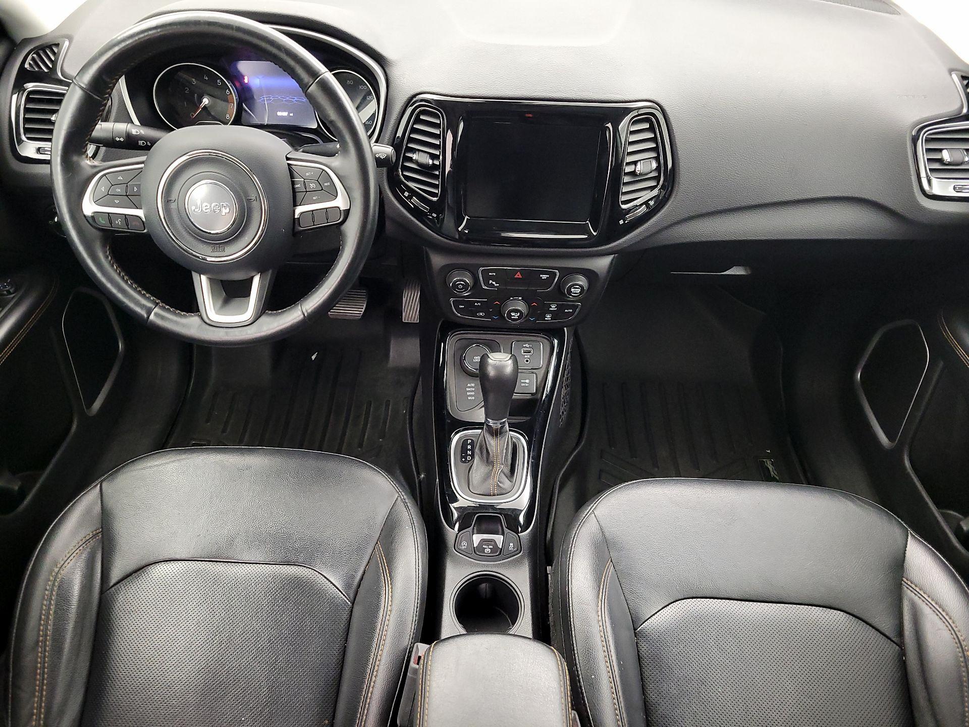 Thumbnail: 2019 Jeep Compass - 9