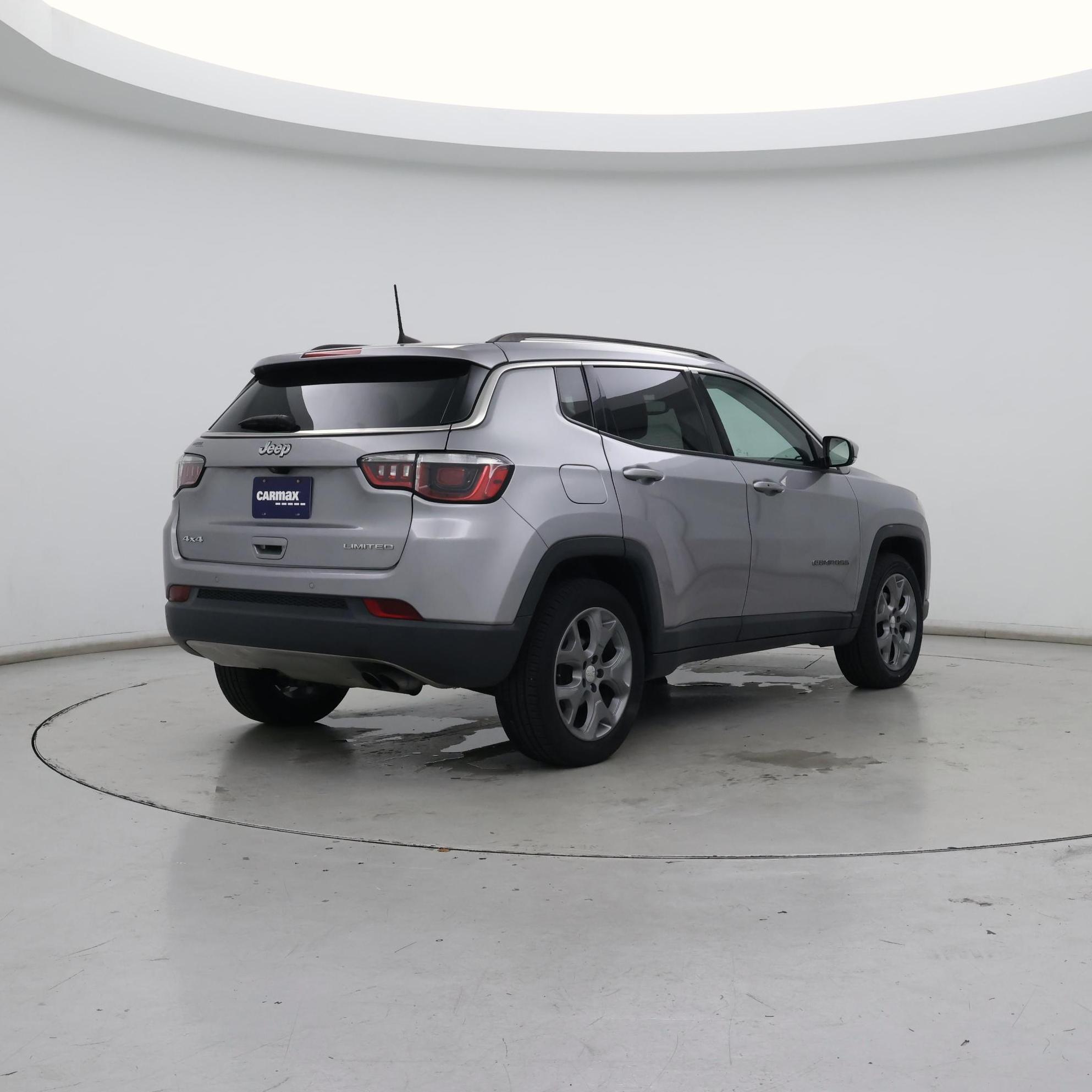 Thumbnail: 2019 Jeep Compass - 8