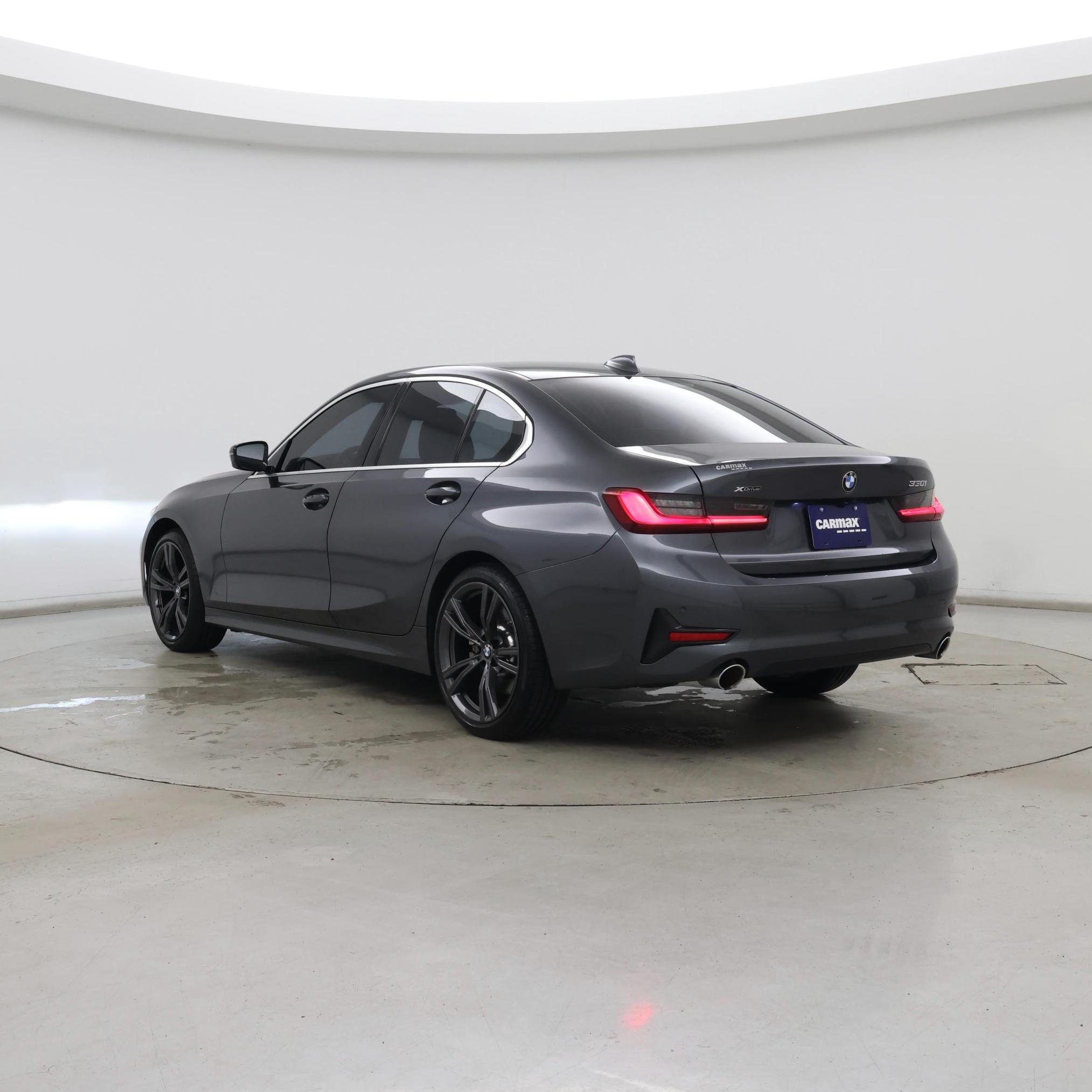 Thumbnail: 2021 BMW 3 Series - 2