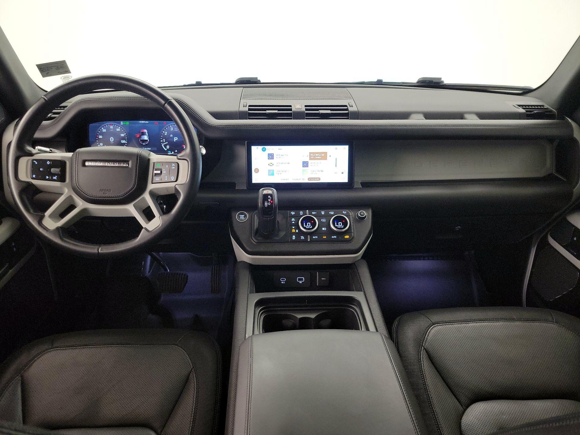 Thumbnail: 2021 Land Rover Defender - 9