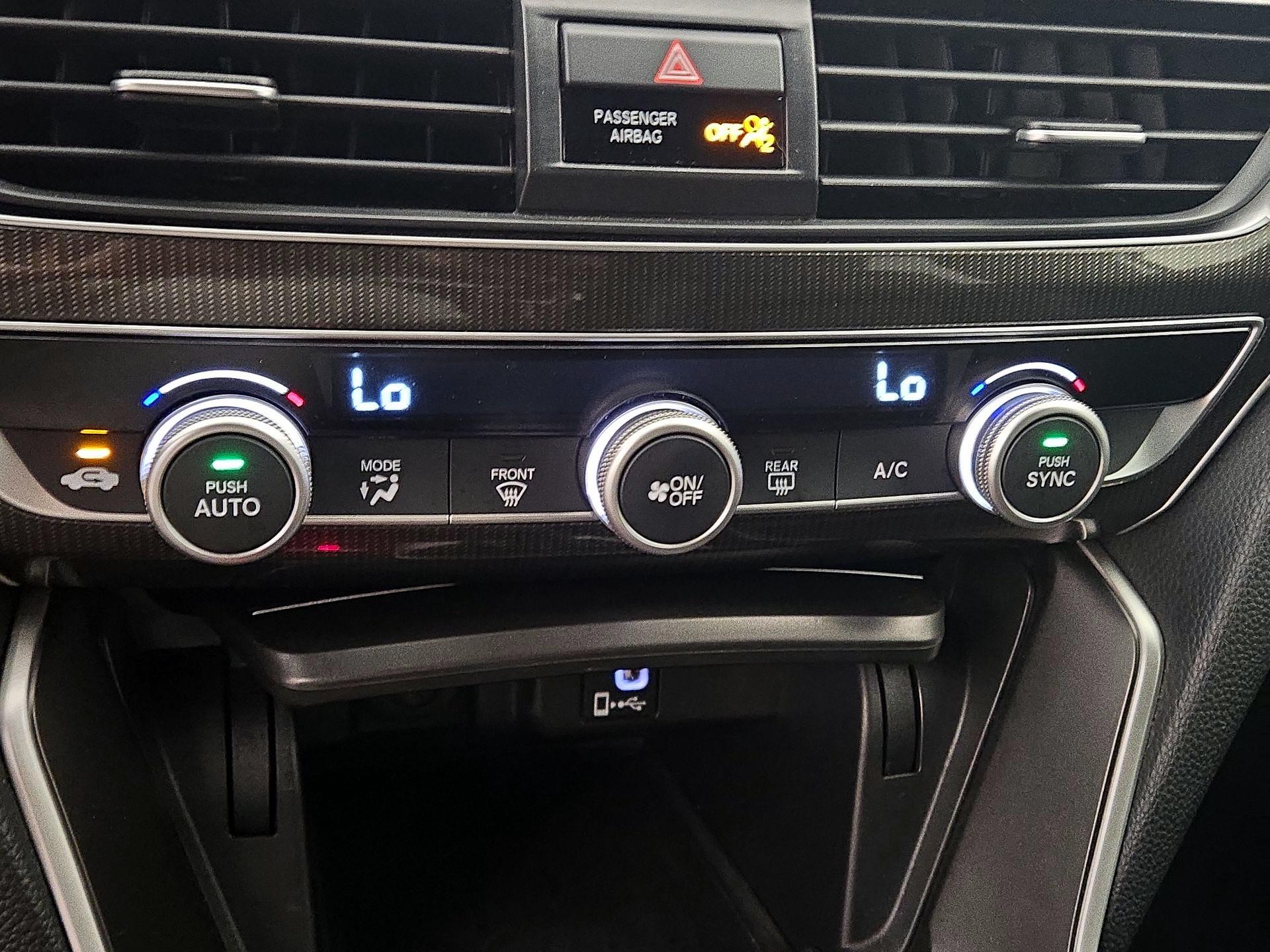 Thumbnail: 2019 Honda Accord - 14