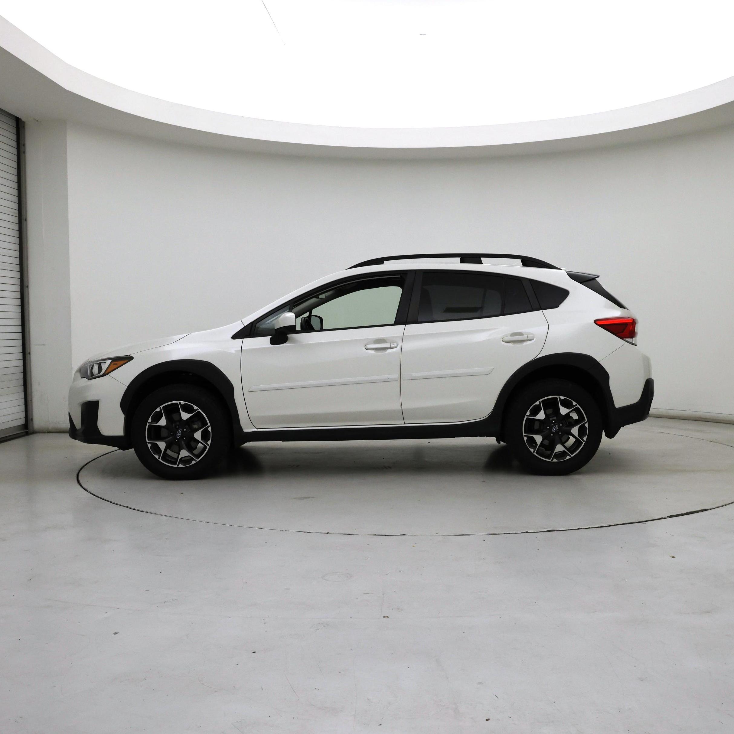 Thumbnail: 2019 Subaru Crosstrek - 3