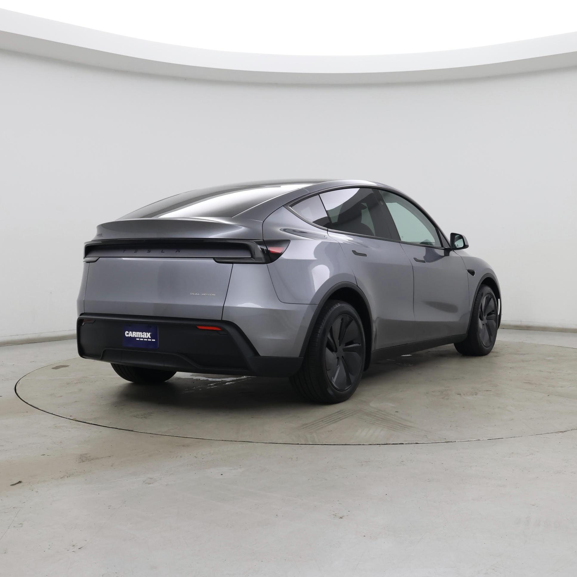 Thumbnail: 2026 Tesla Model Y - 8