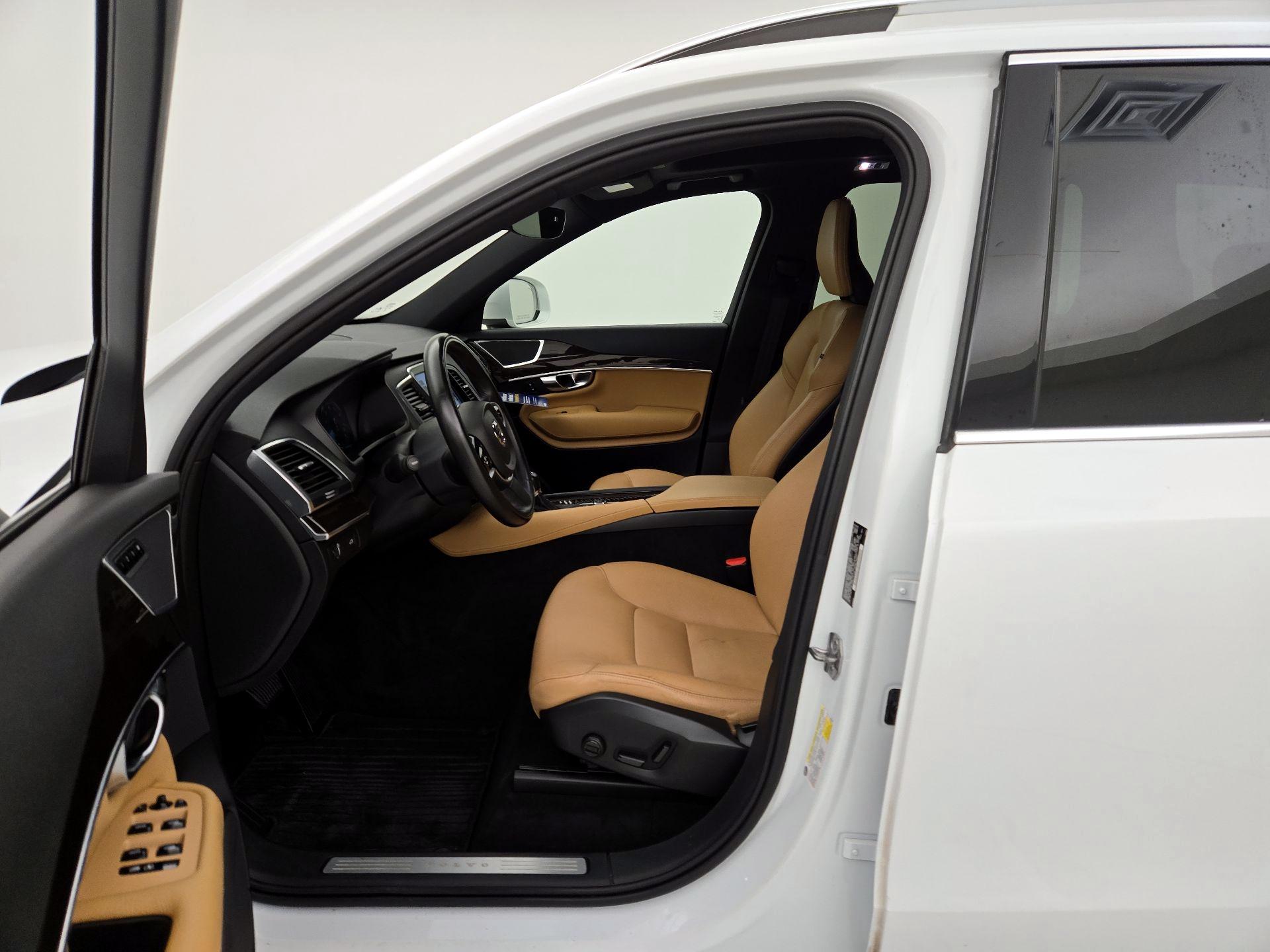 Thumbnail: 2019 Volvo XC90 - 11