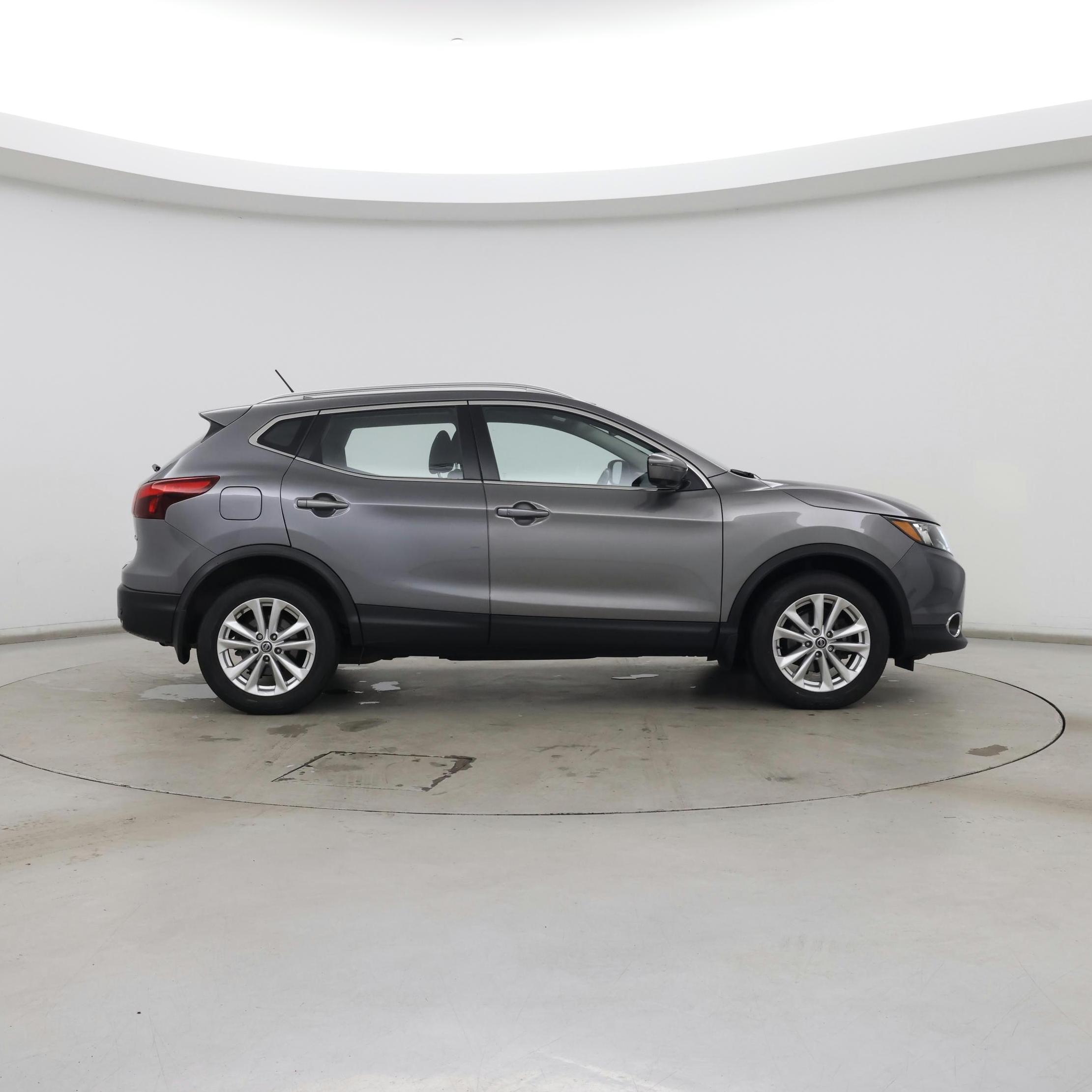 Thumbnail: 2019 Nissan Rogue Sport - 7