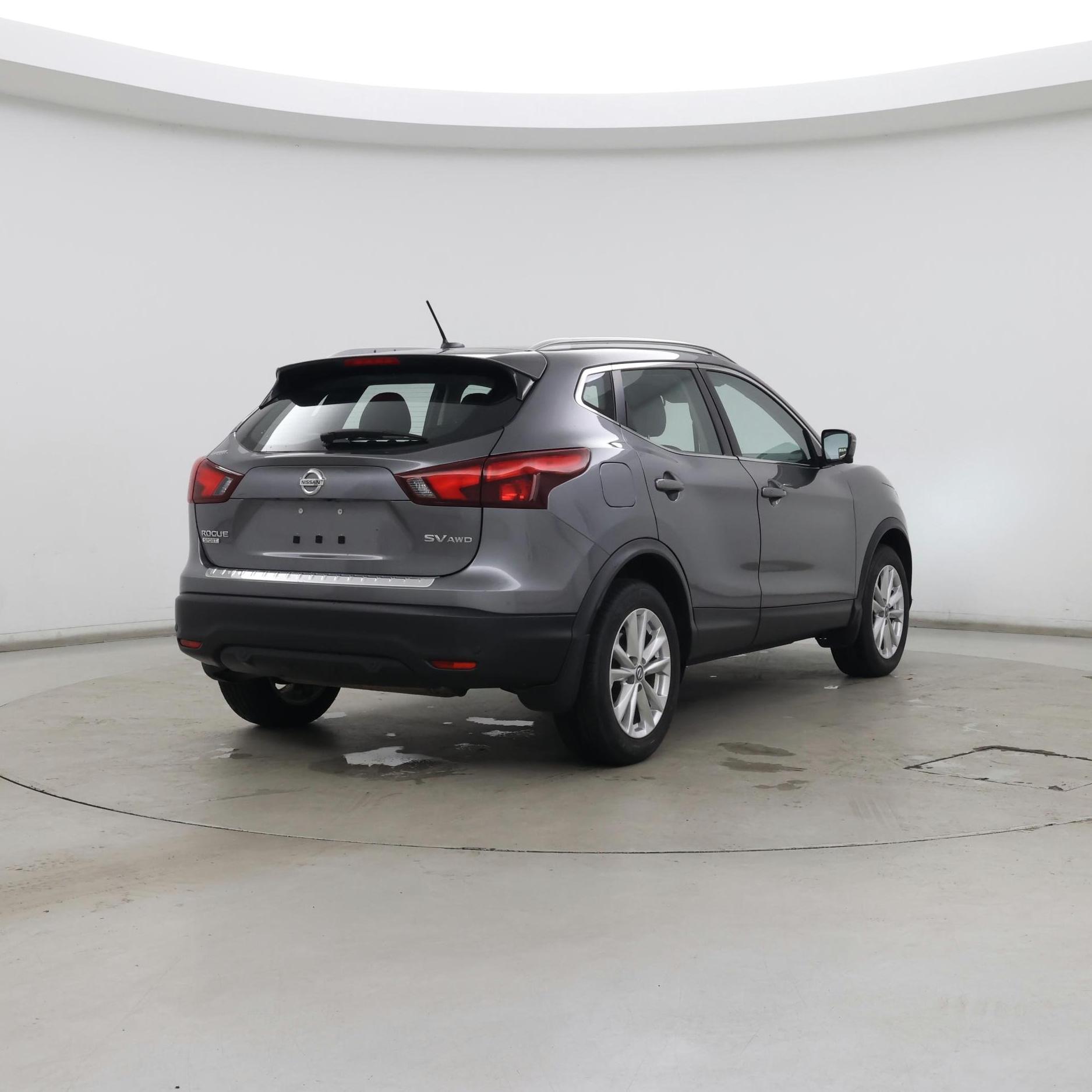 Thumbnail: 2019 Nissan Rogue Sport - 8