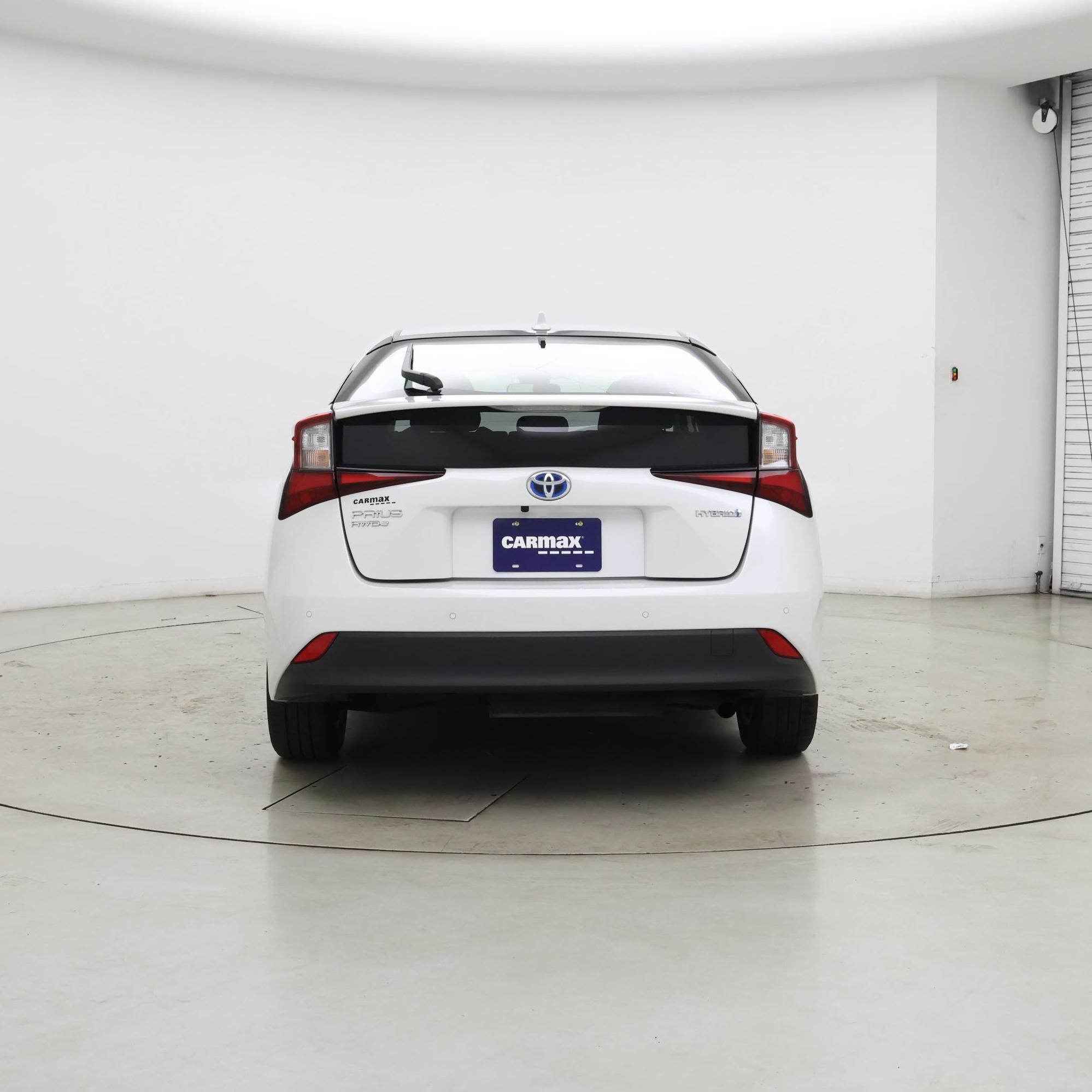 Thumbnail: 2021 Toyota Prius - 6