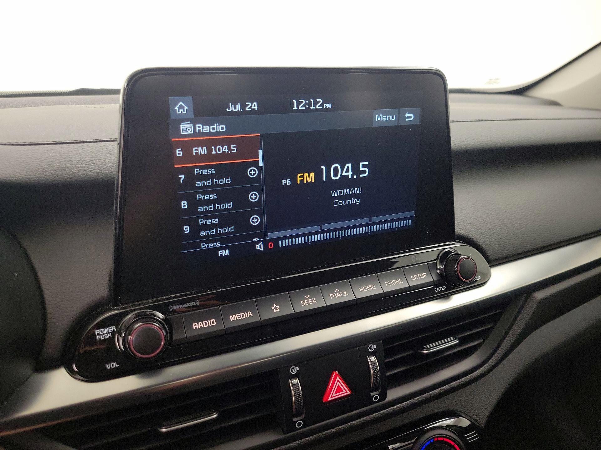 Thumbnail: 2019 Kia Forte - 15