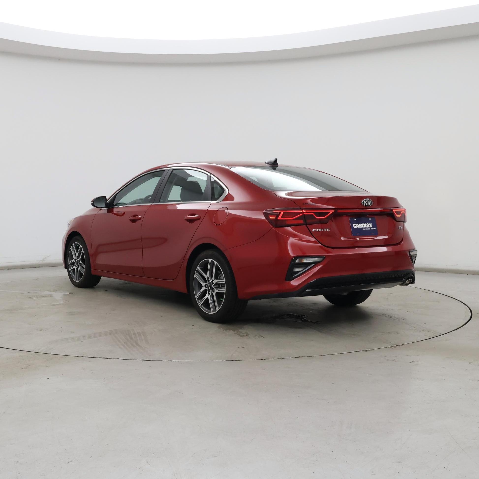 Thumbnail: 2019 Kia Forte - 2