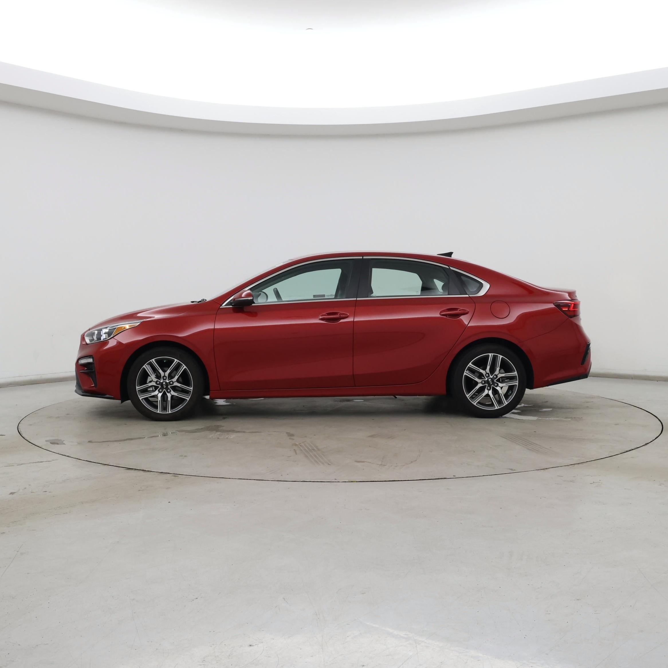 Thumbnail: 2019 Kia Forte - 3