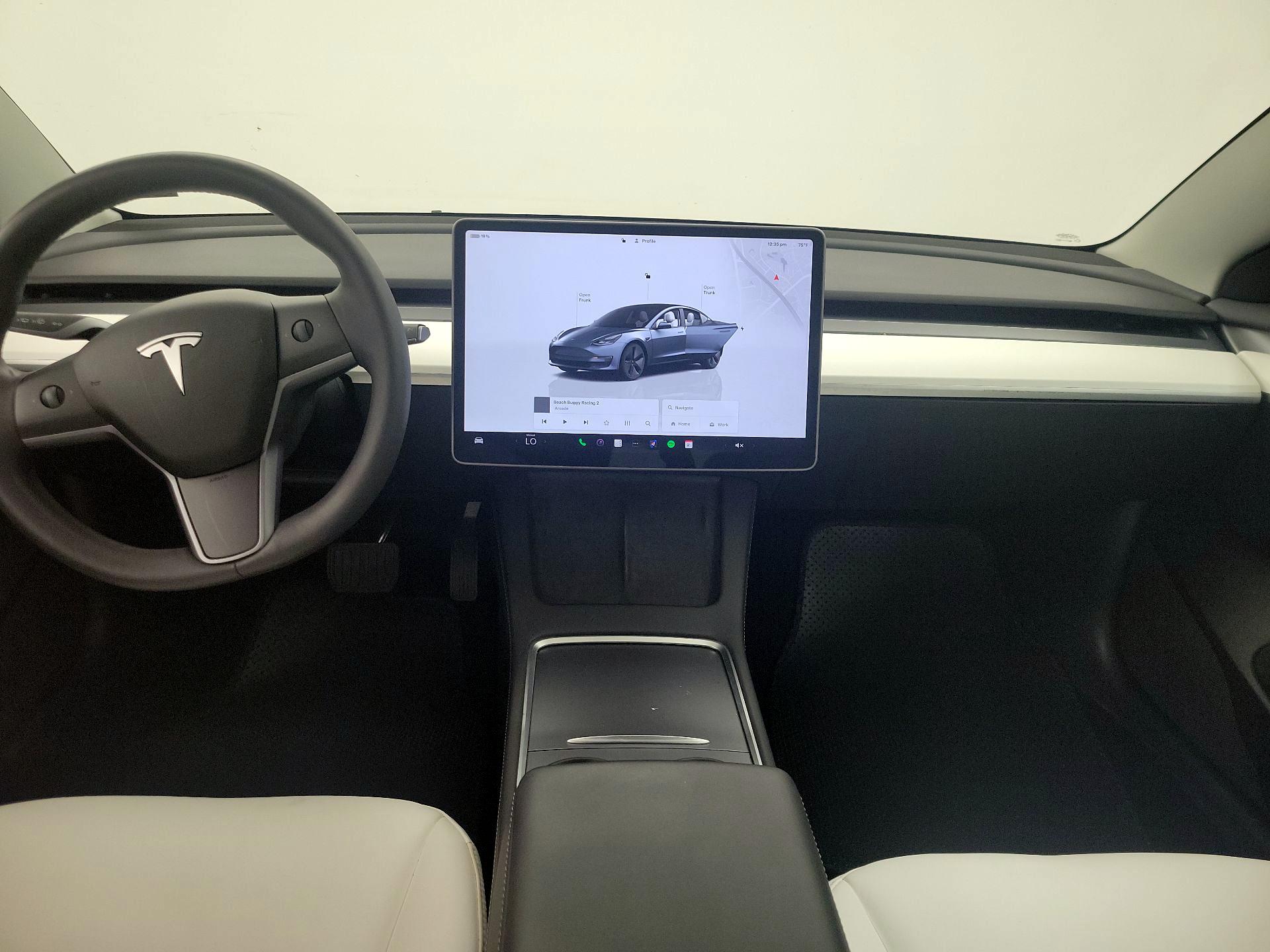 Thumbnail: 2023 Tesla Model 3 - 9