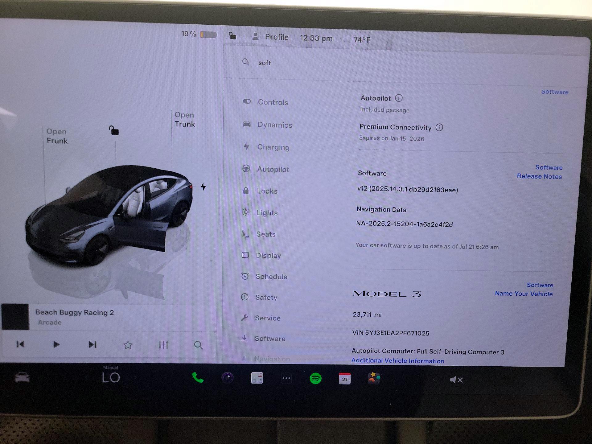 Thumbnail: 2023 Tesla Model 3 - 15