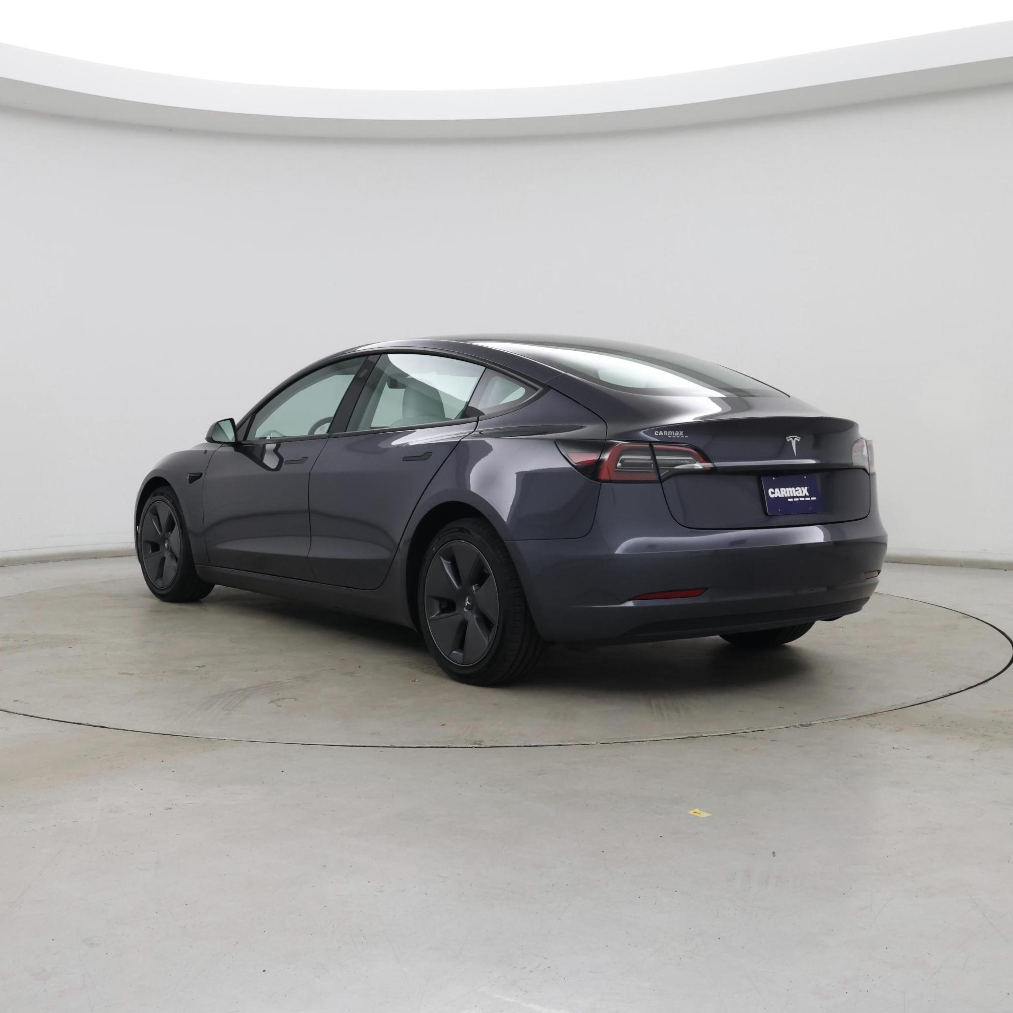 Thumbnail: 2023 Tesla Model 3 - 2