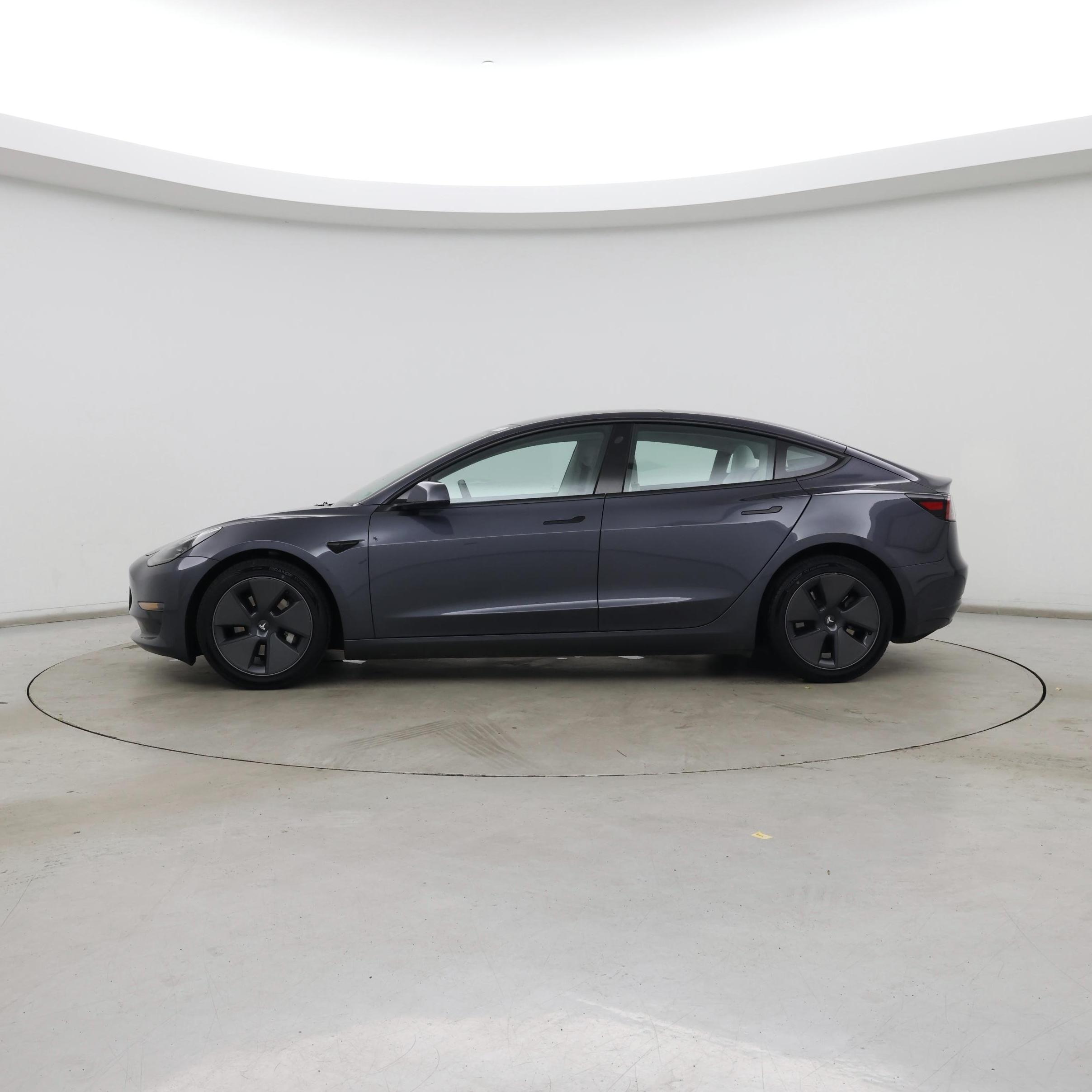 Thumbnail: 2023 Tesla Model 3 - 3