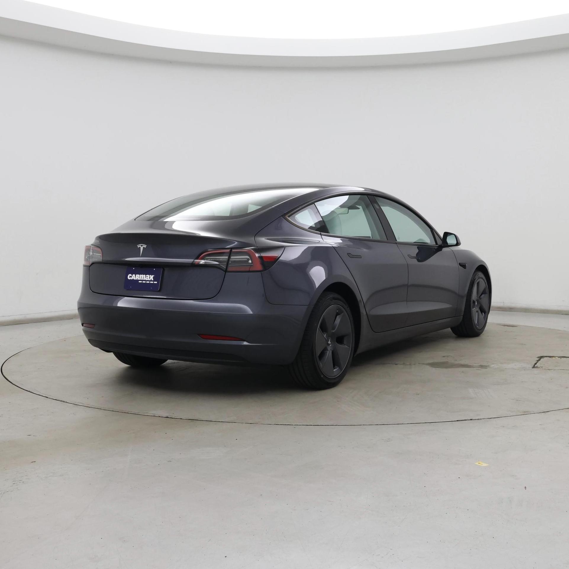 Thumbnail: 2023 Tesla Model 3 - 8