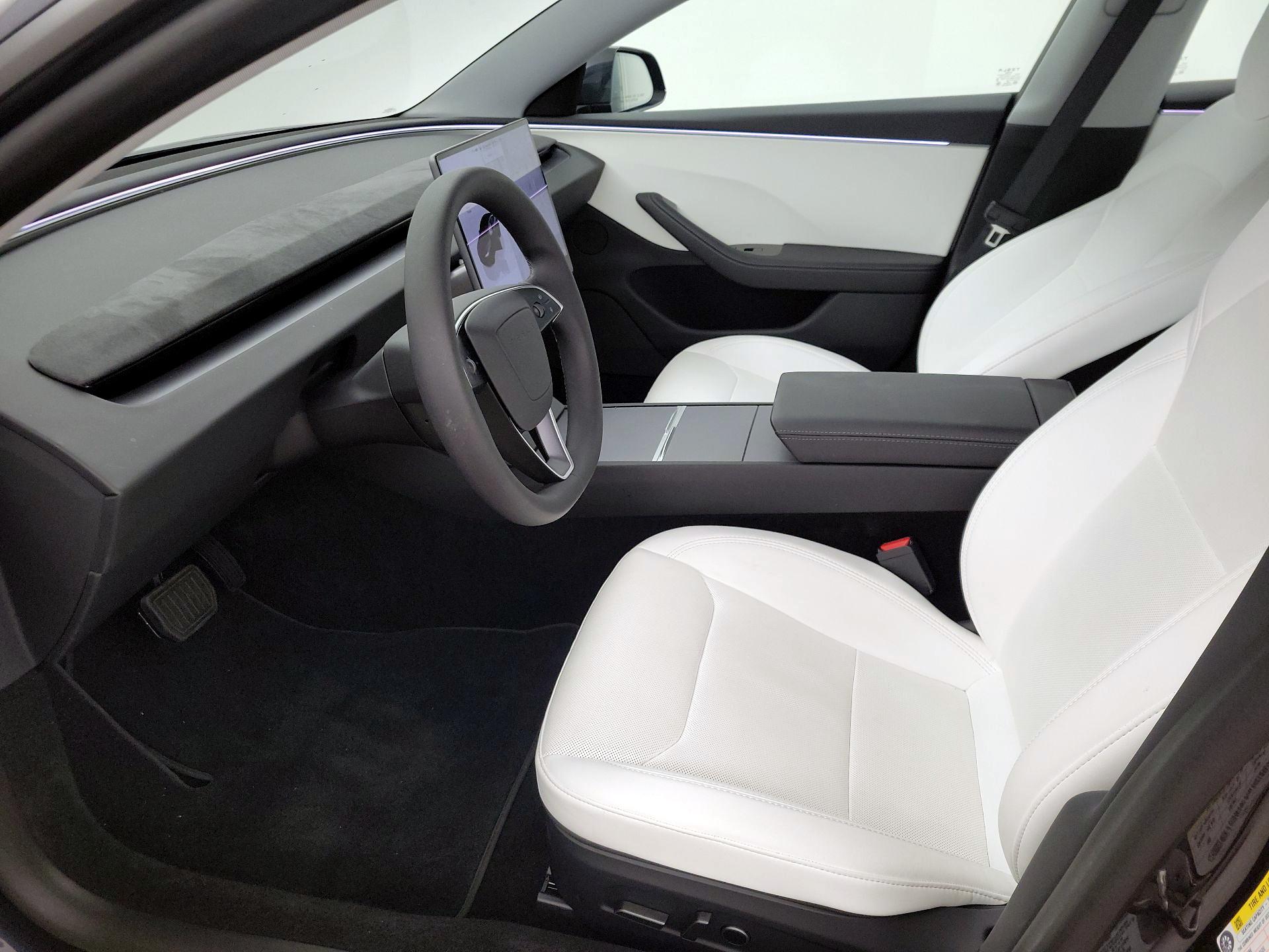 Thumbnail: 2024 Tesla Model 3 - 11
