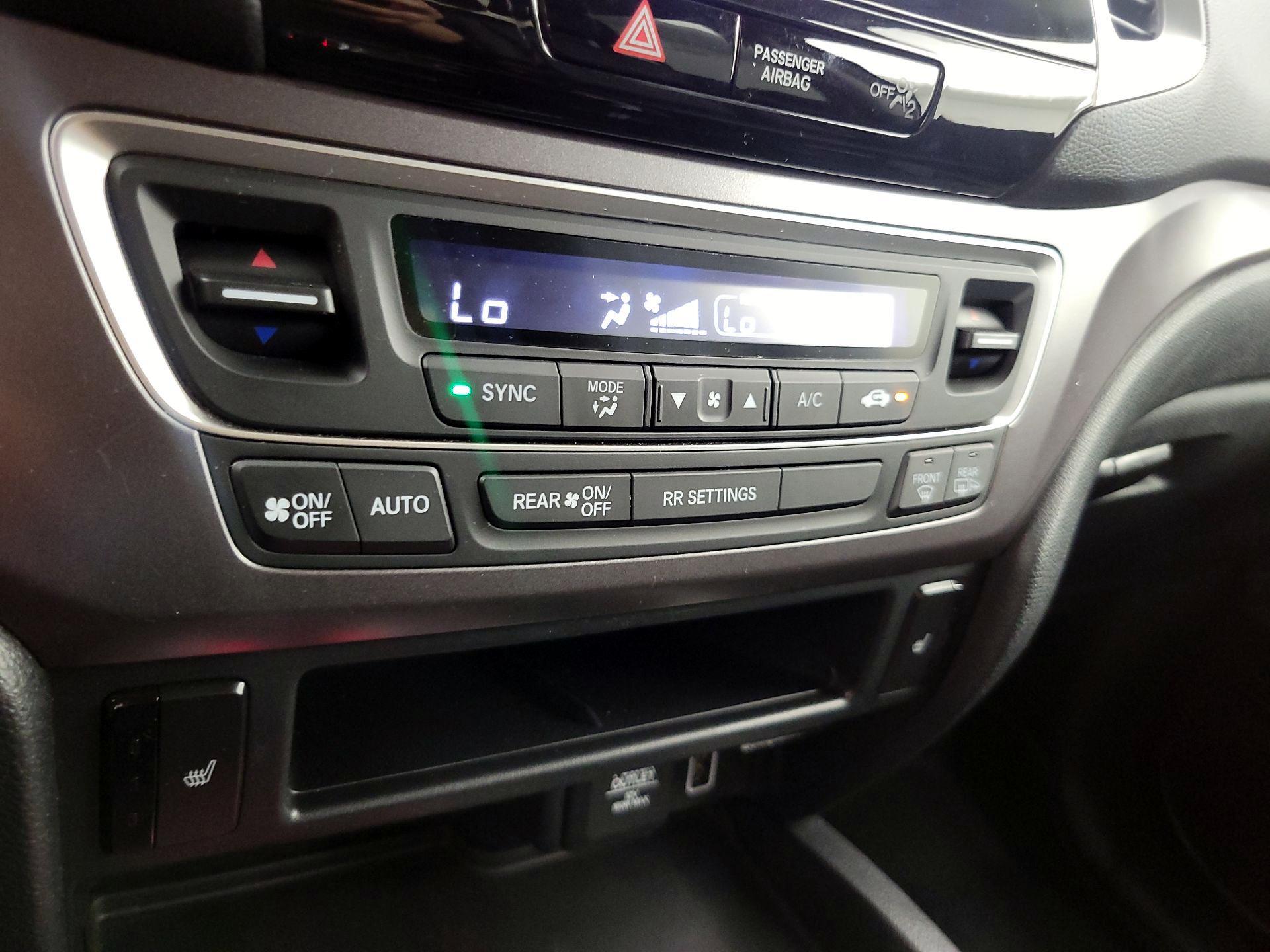 Thumbnail: 2020 Honda Ridgeline - 16