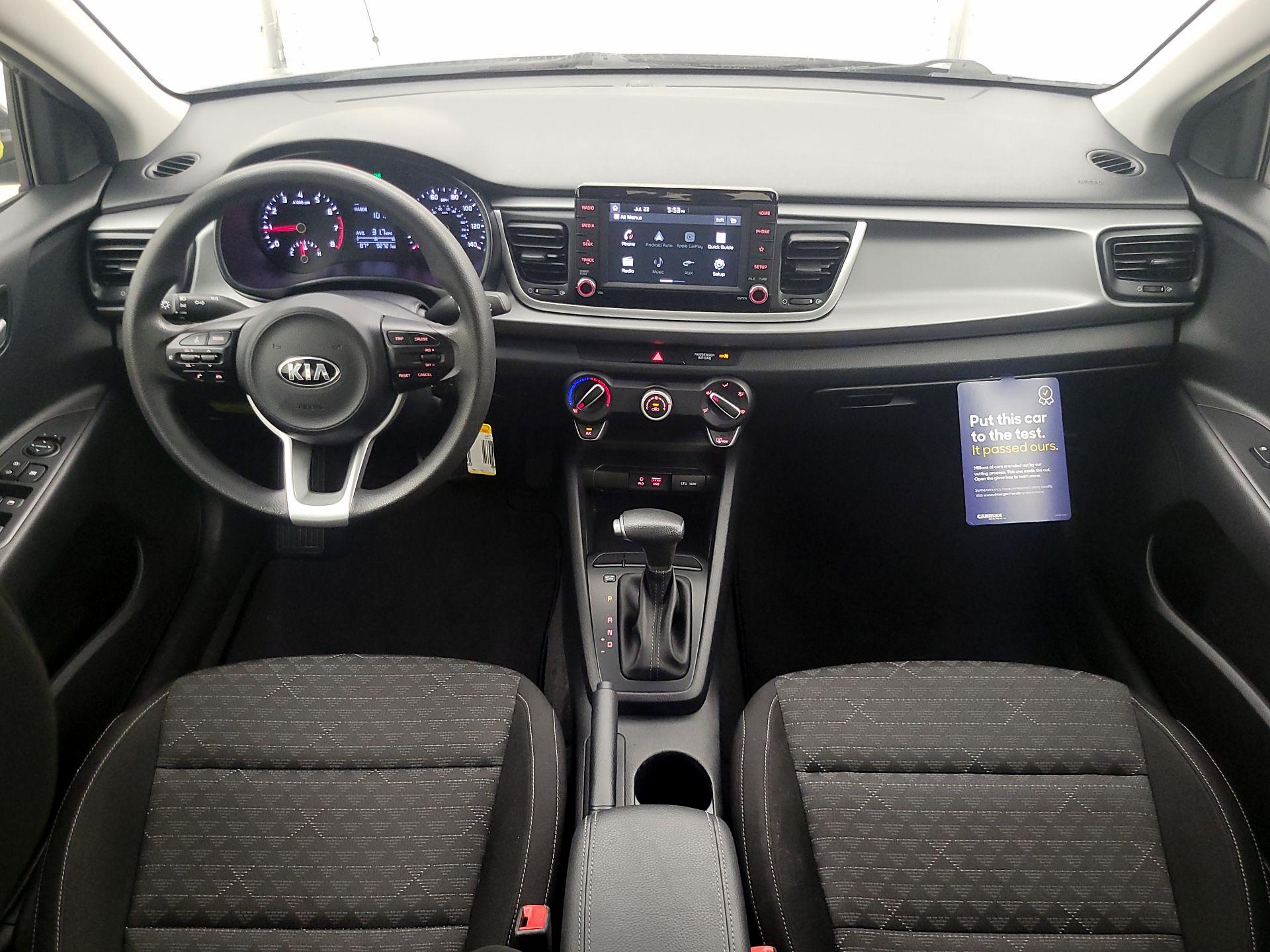 Thumbnail: 2020 Kia Rio - 9