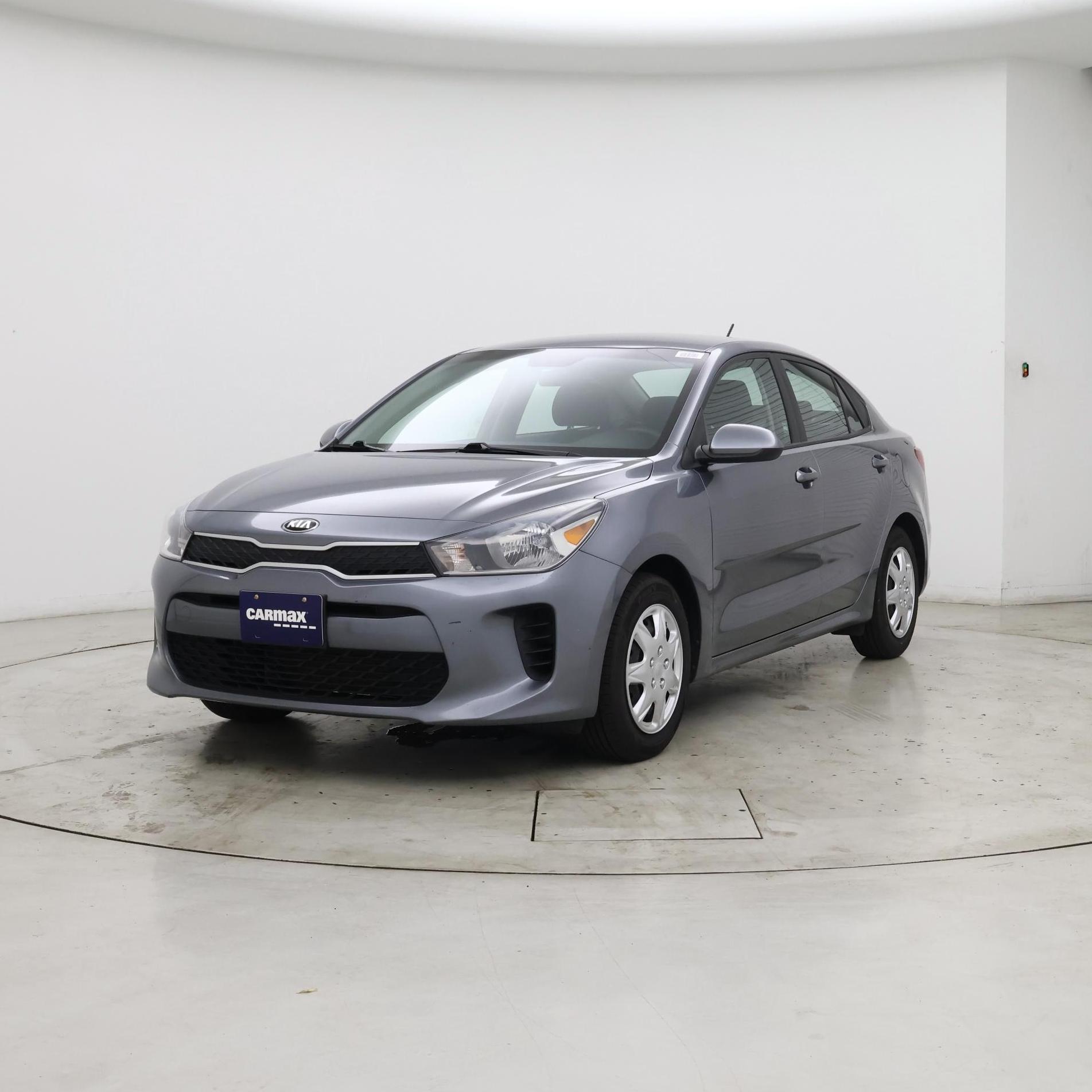 Thumbnail: 2020 Kia Rio - 4