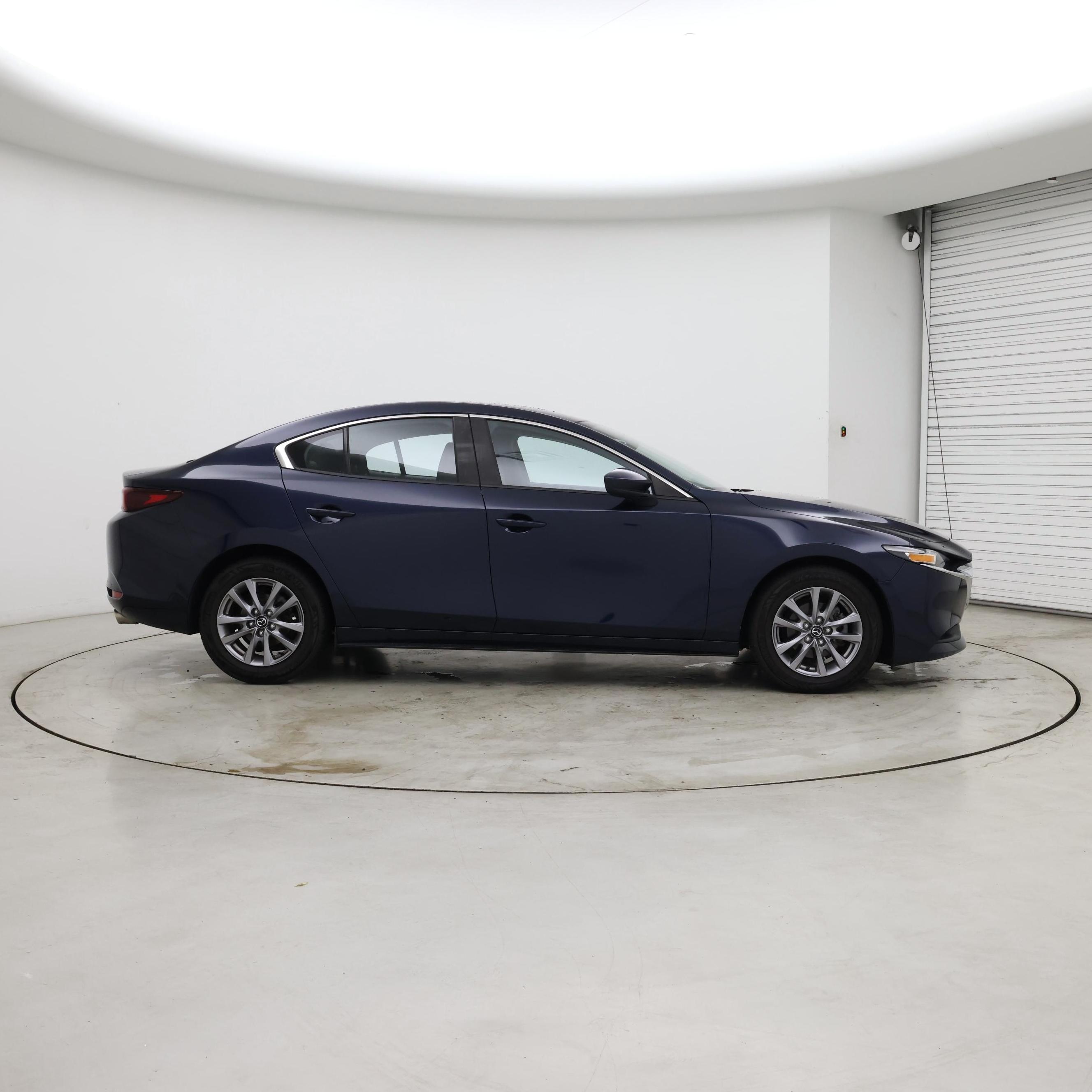 Thumbnail: 2022 Mazda Mazda3 - 7
