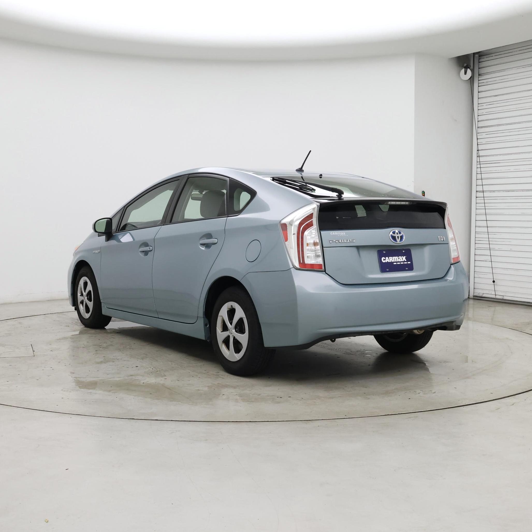 Thumbnail: 2014 Toyota Prius - 2
