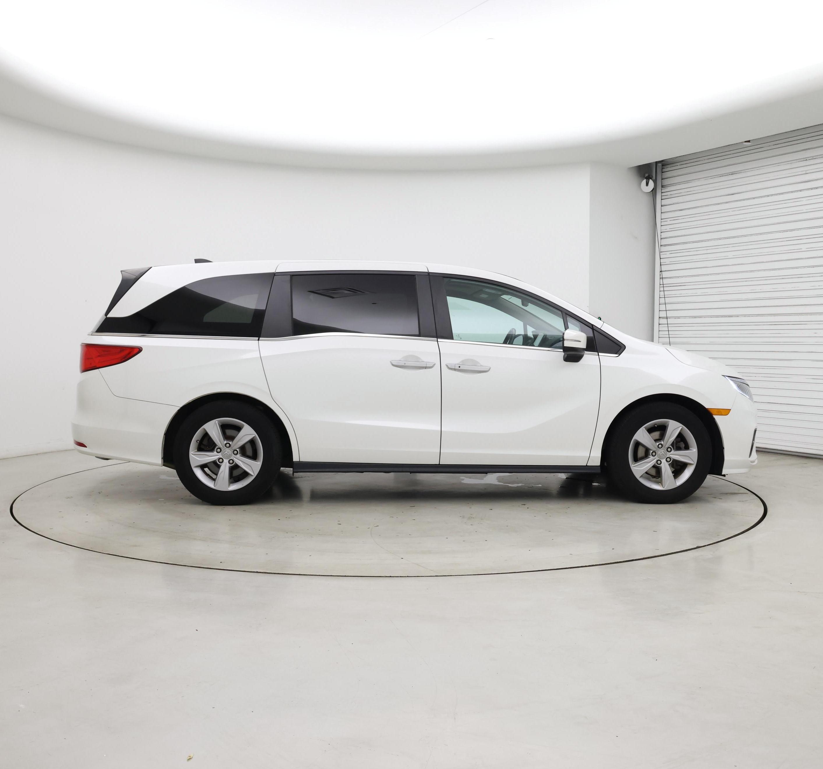 Thumbnail: 2020 Honda Odyssey - 7