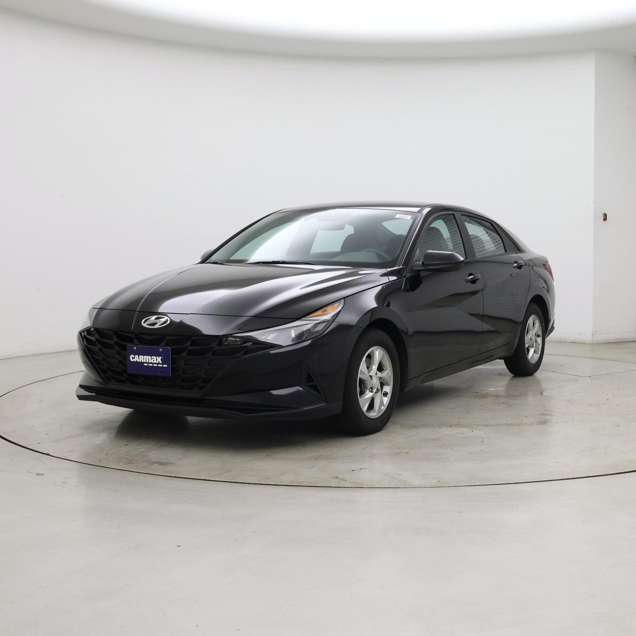 Thumbnail: 2022 Hyundai Elantra - 4