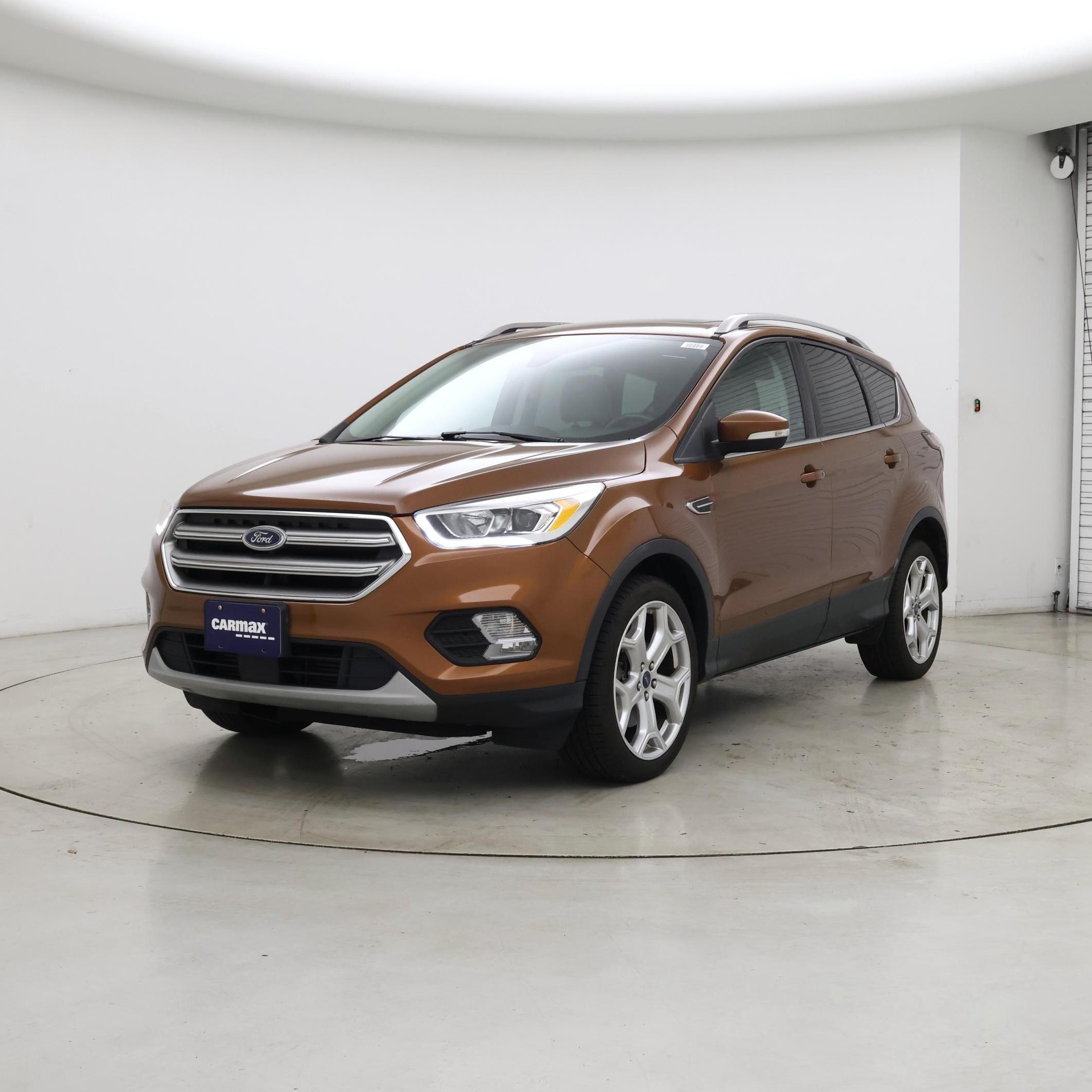 Thumbnail: 2017 Ford Escape - 4