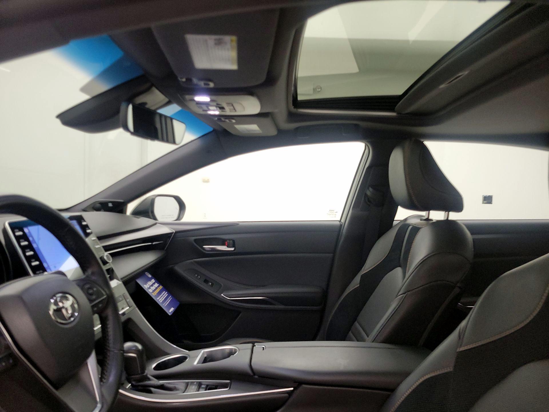 Thumbnail: 2020 Toyota Avalon - 20