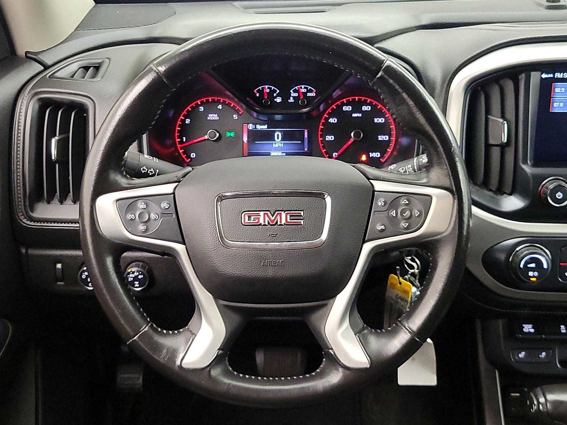 Thumbnail: 2016 GMC Canyon - 10