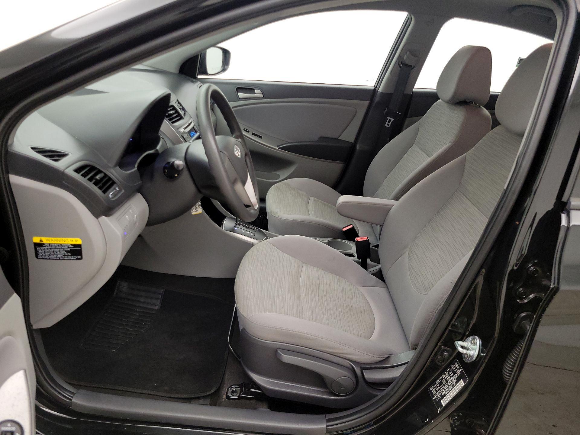 Thumbnail: 2017 Hyundai Accent - 11