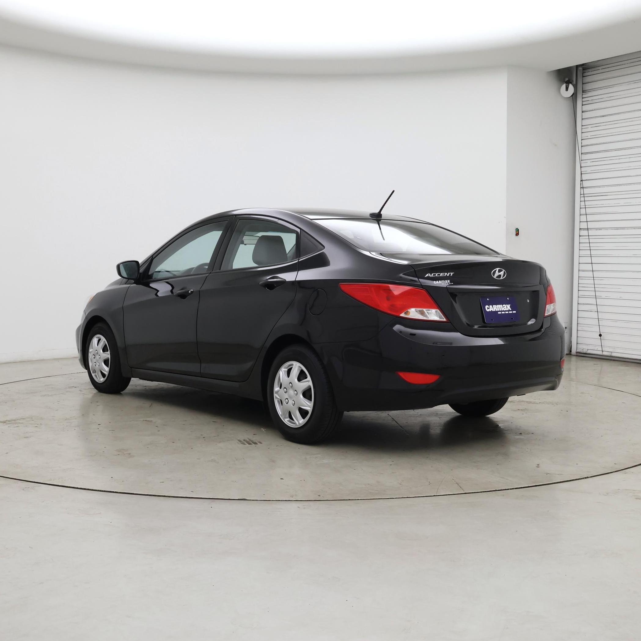 Thumbnail: 2017 Hyundai Accent - 2