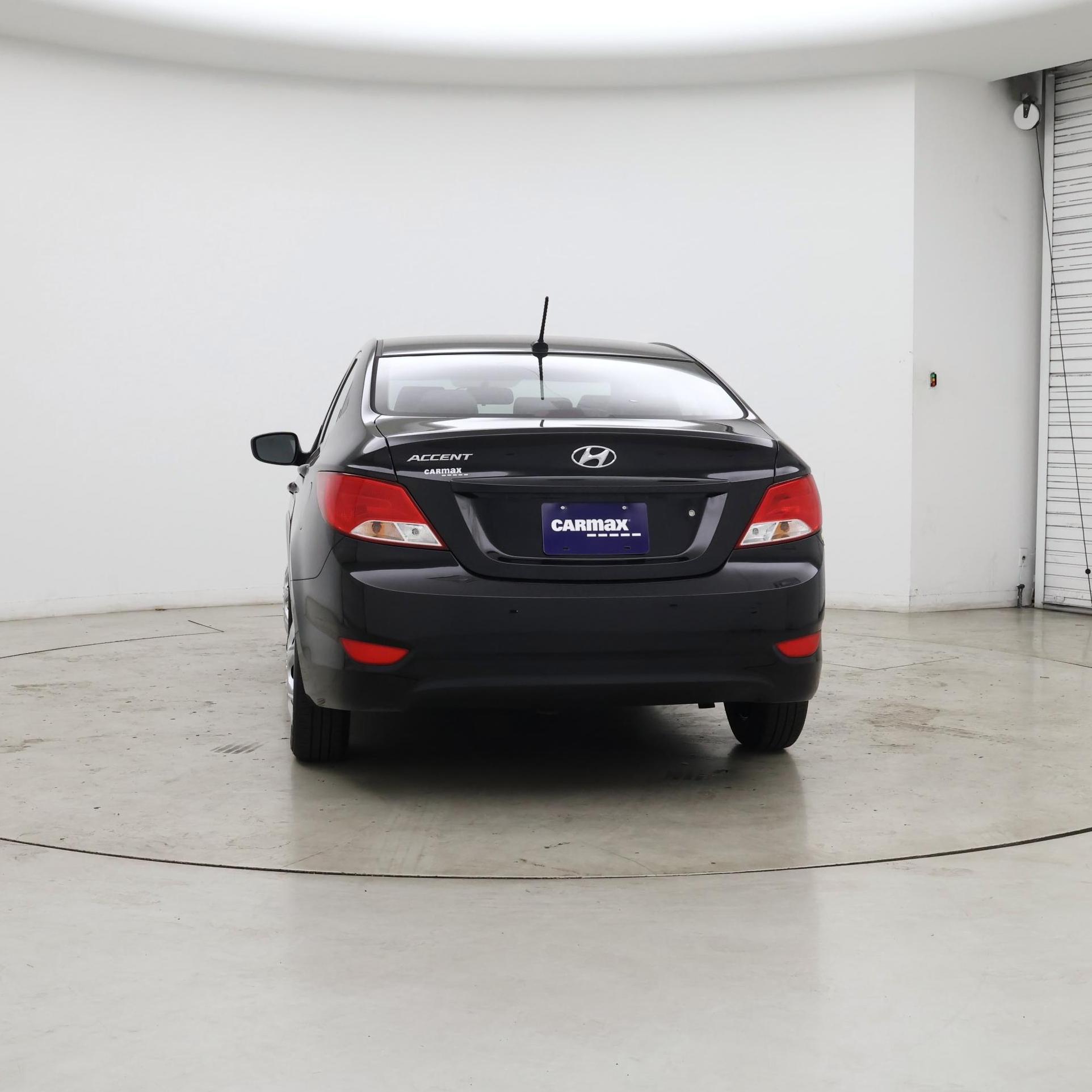 Thumbnail: 2017 Hyundai Accent - 6