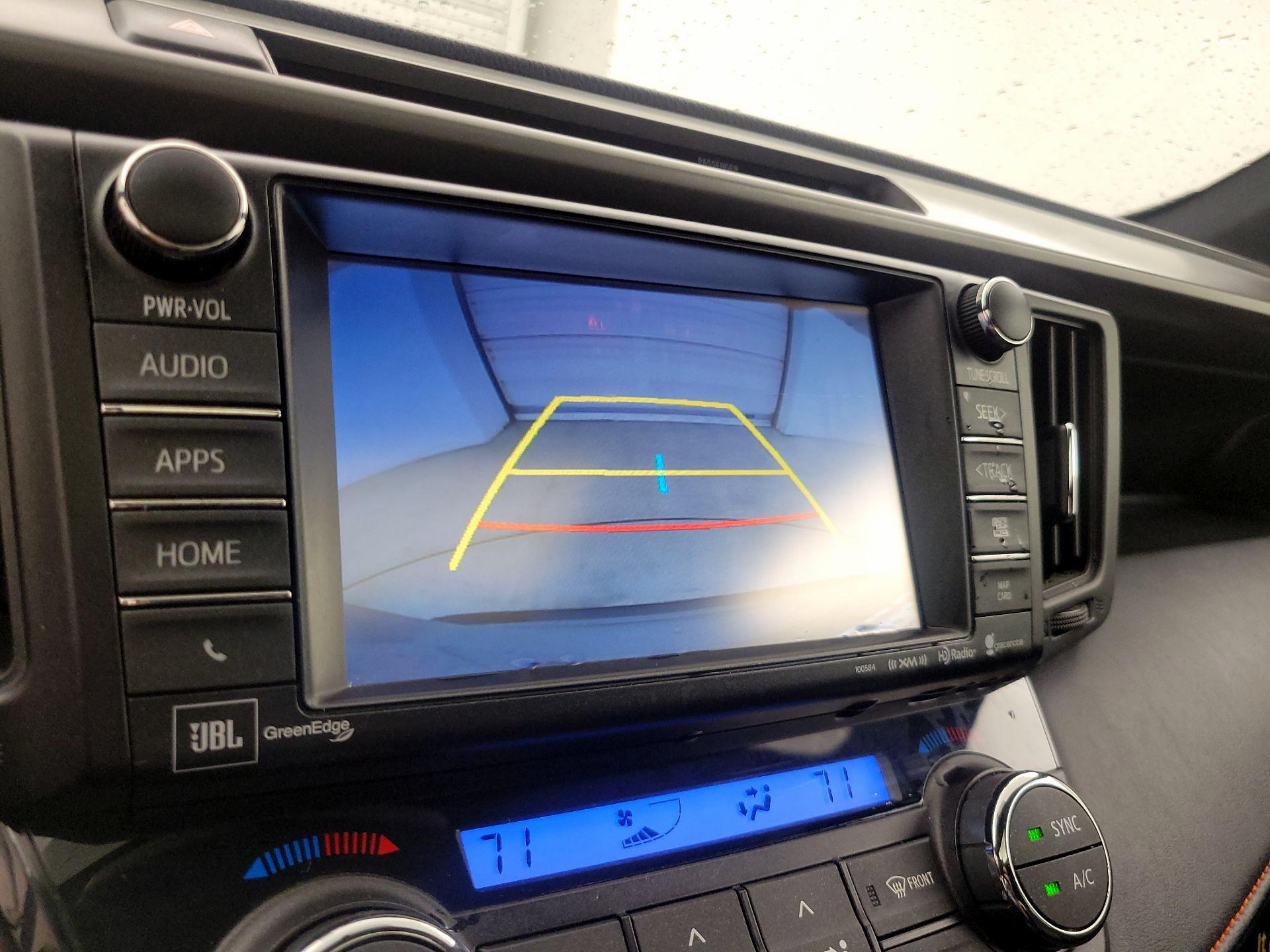 Thumbnail: 2016 Toyota RAV4 - 14