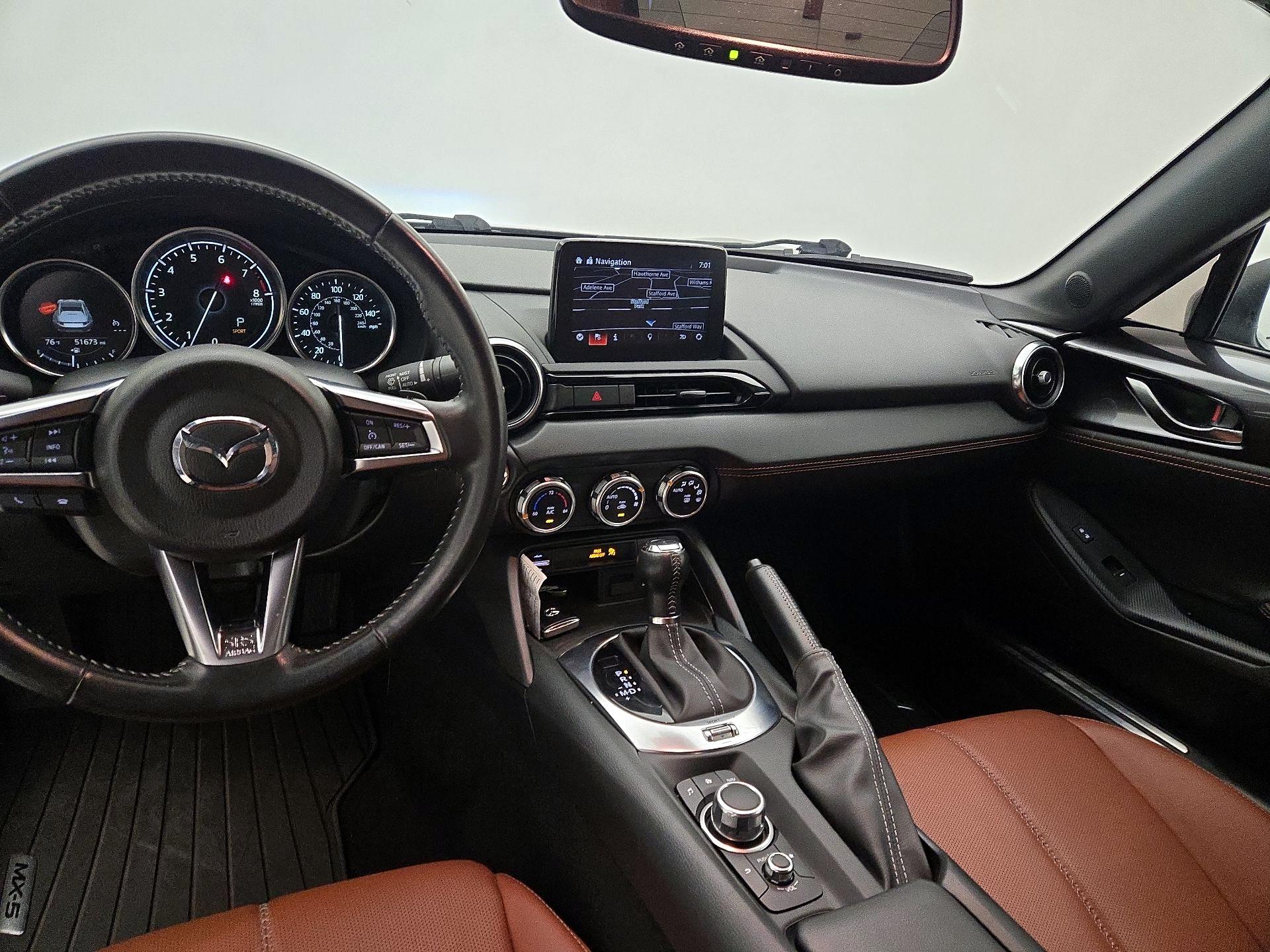Thumbnail: 2022 Mazda MX-5 Miata - 9