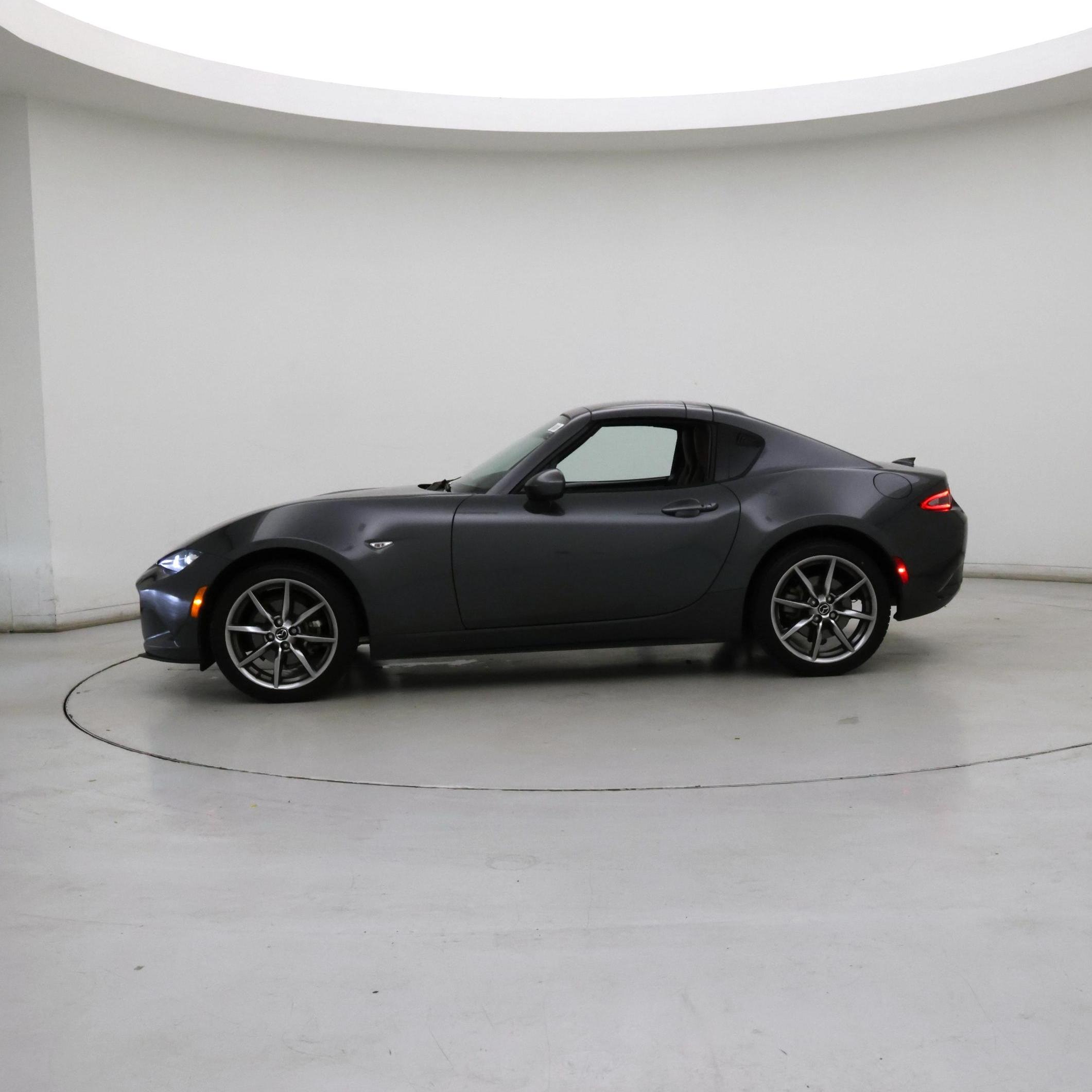 Thumbnail: 2022 Mazda MX-5 Miata - 3