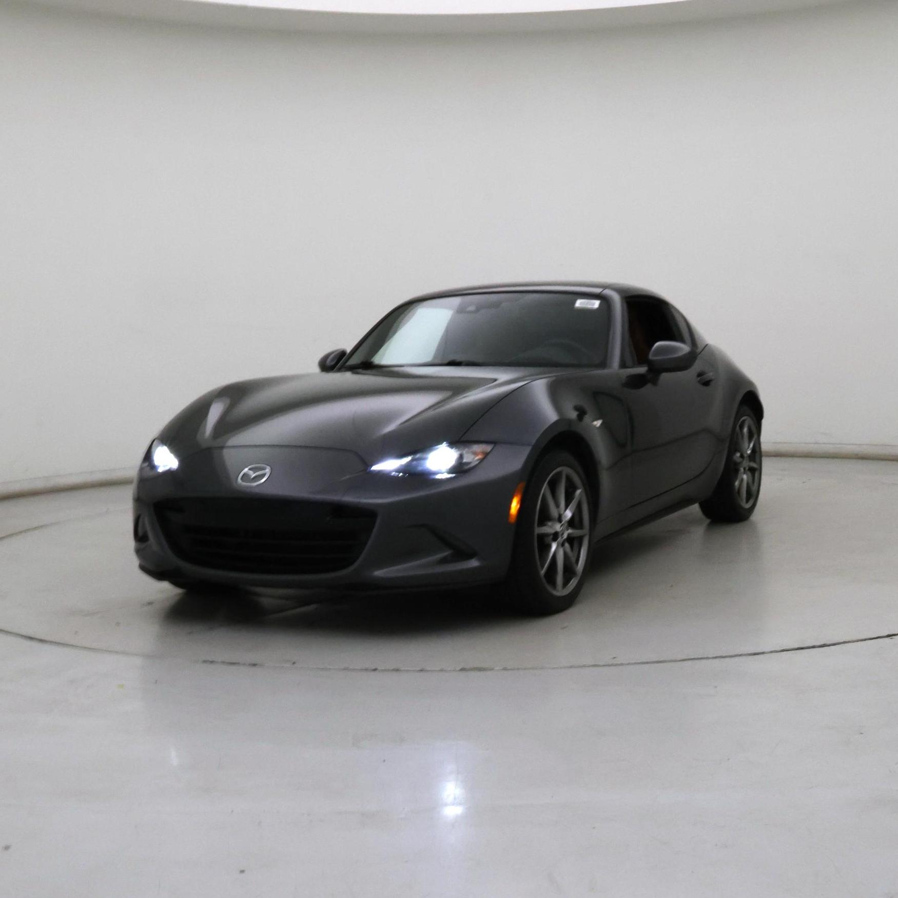 Thumbnail: 2022 Mazda MX-5 Miata - 4