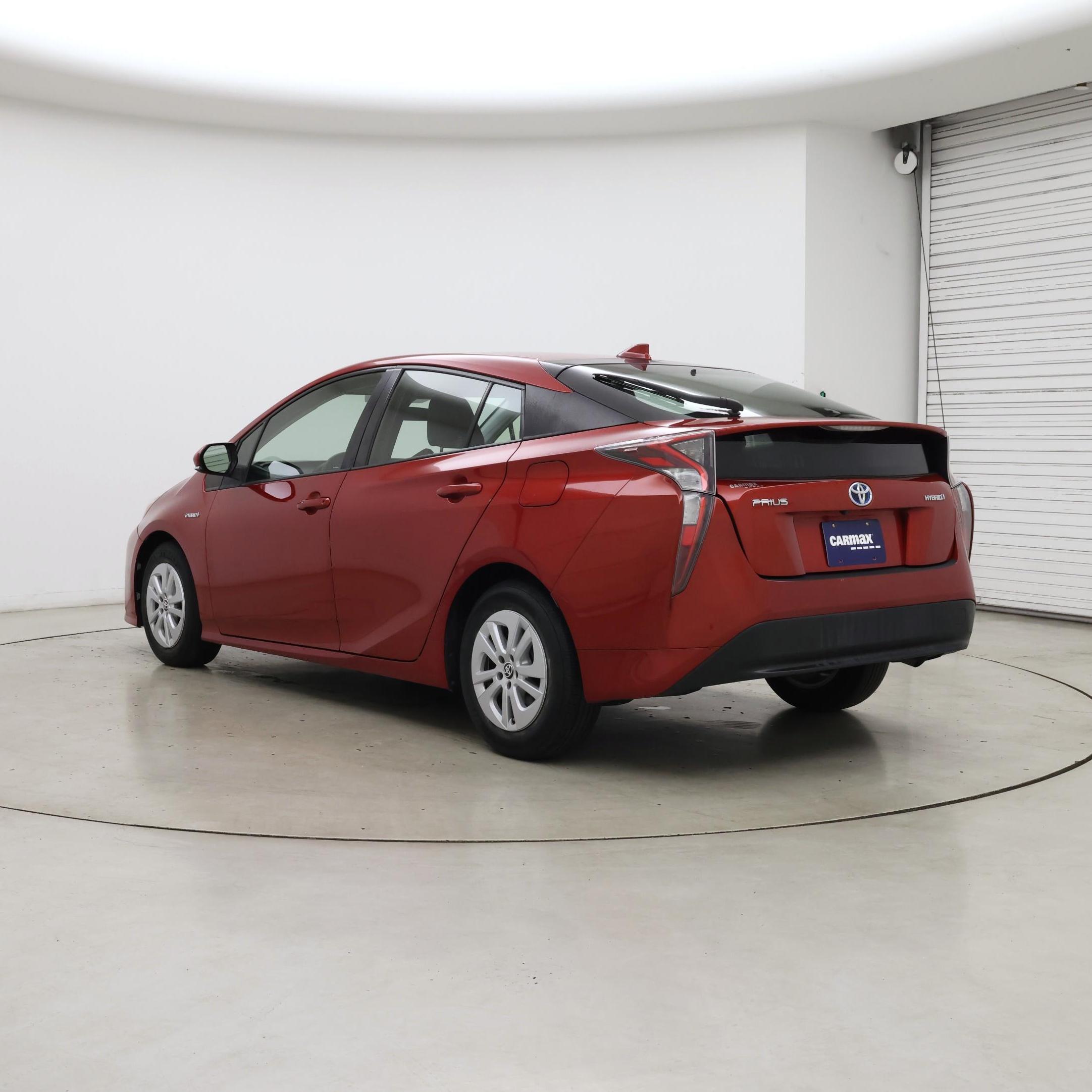 Thumbnail: 2017 Toyota Prius - 2