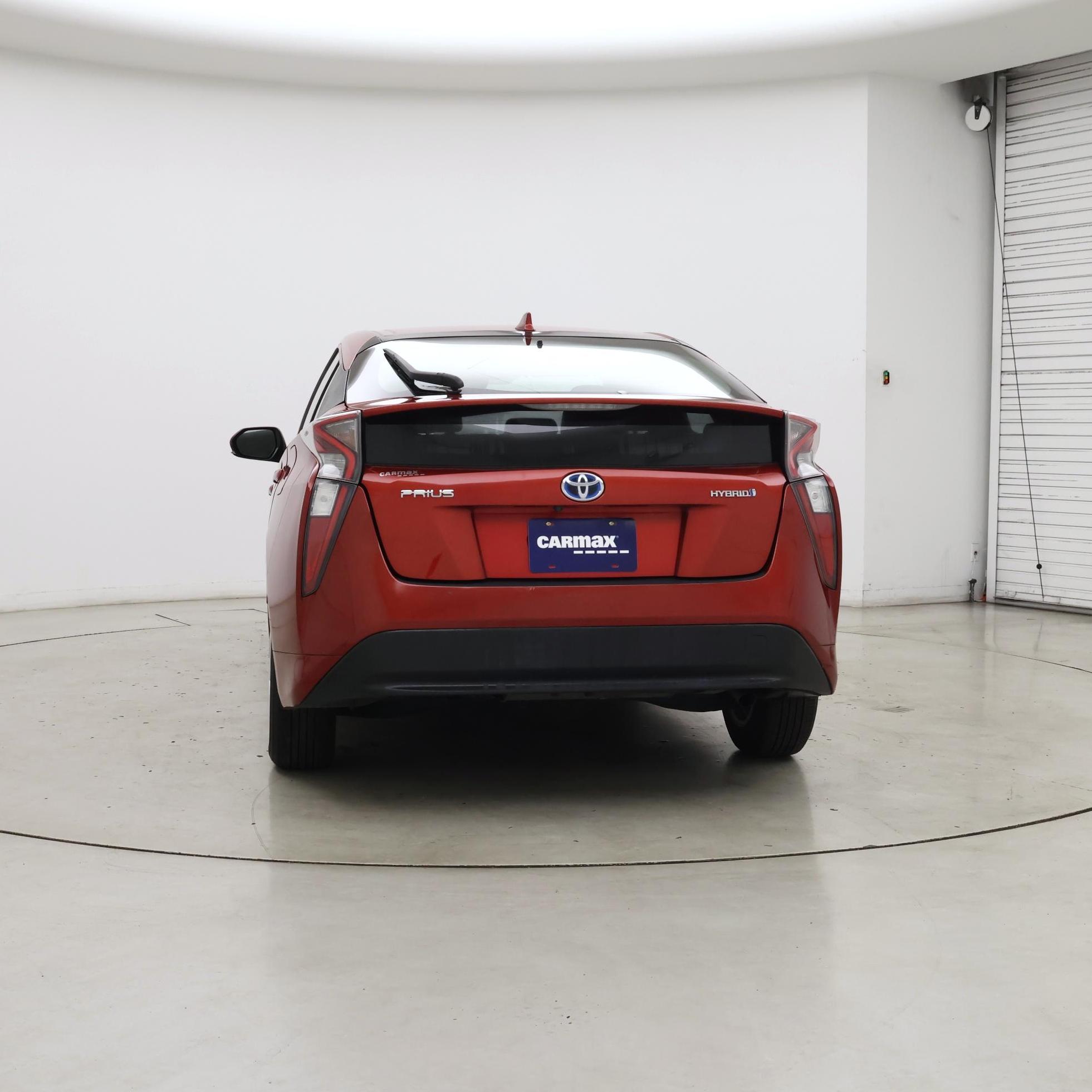 Thumbnail: 2017 Toyota Prius - 6